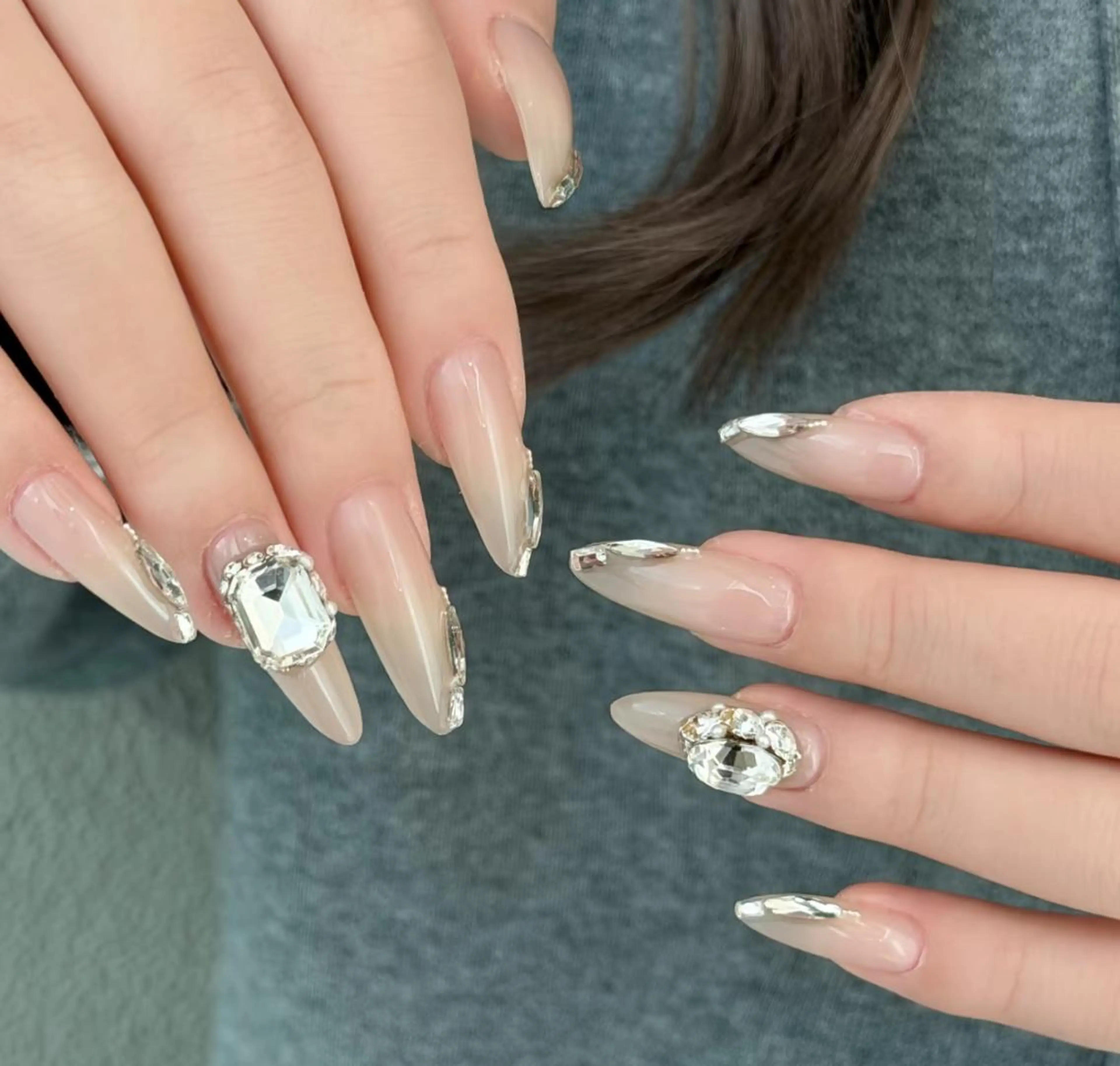 ネイル ハンドネイル エリ🫧 nail池袋東口のネイルデザイン