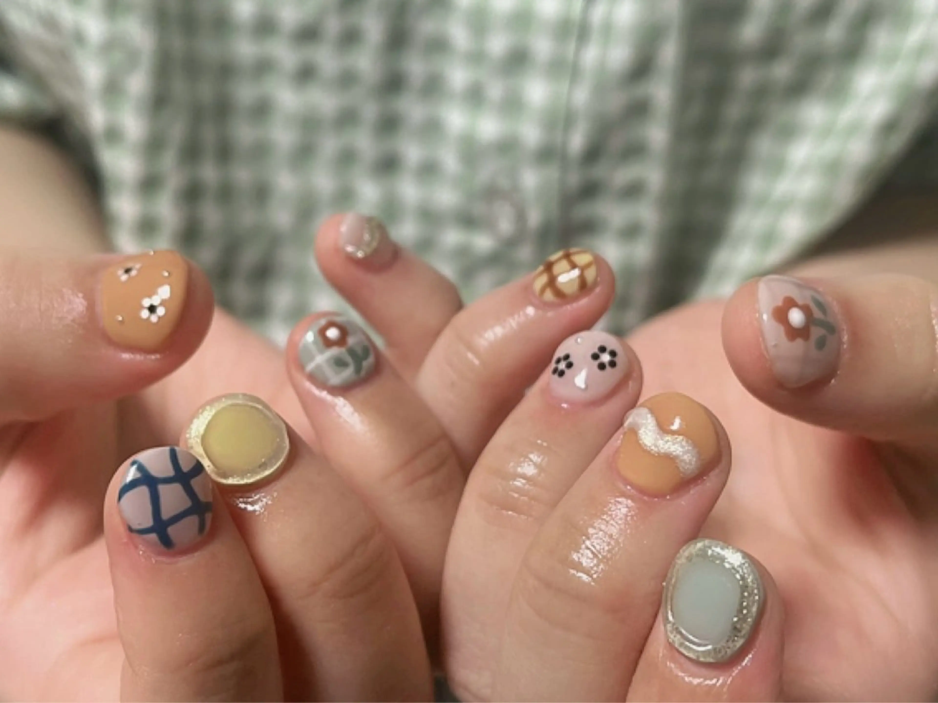 ネイル 【Zina京都駅前】 きぬがわ らむのネイルデザイン