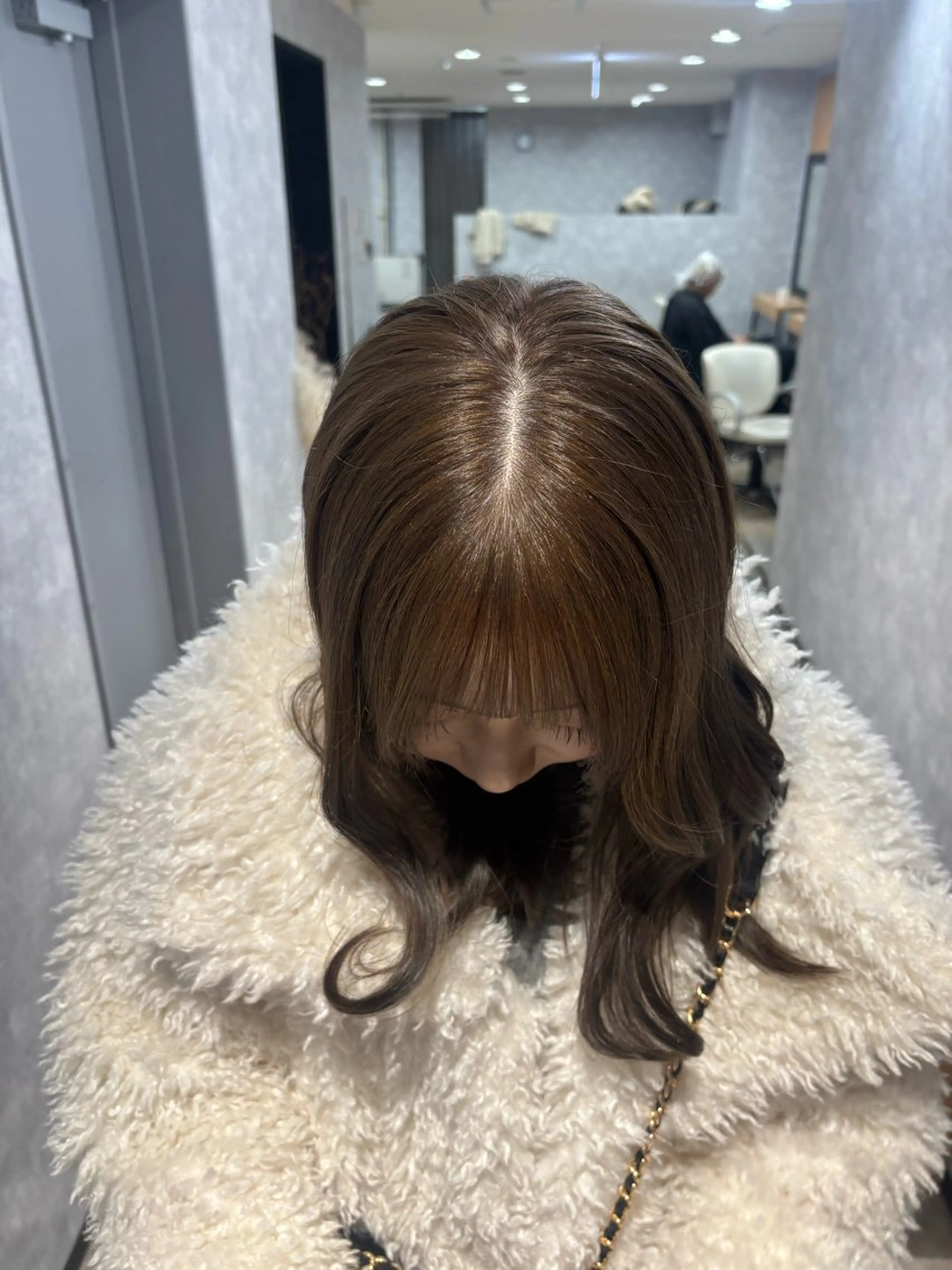 ミディアム カラー ヘアカラー トリートメント 🌐NATSUMI 🌐【寒色カラー】のヘアスタイル