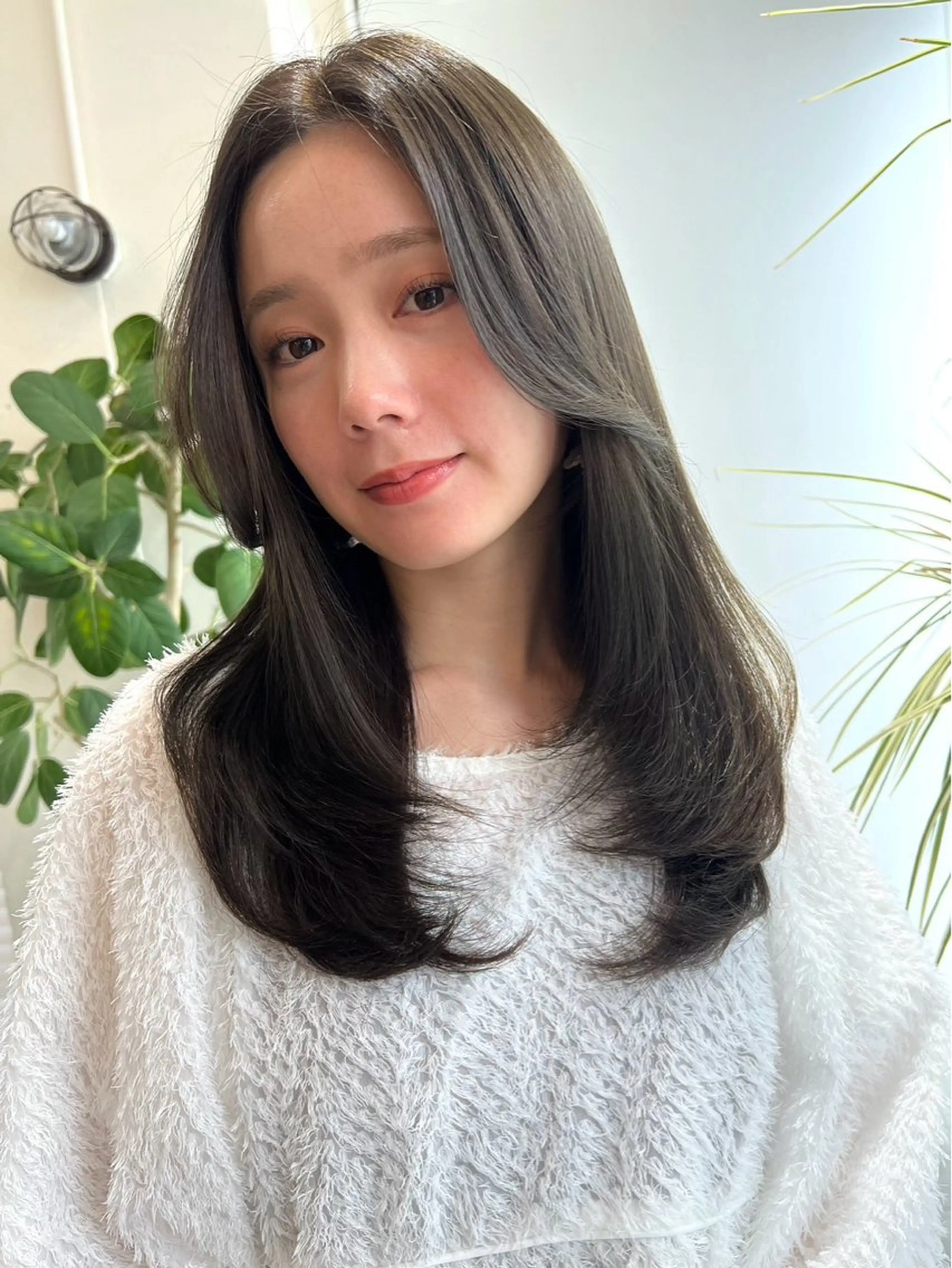 【限定価格❕】 小顔似合わせレイヤーカット＋高濃度補修成分配合TM 💠の写真