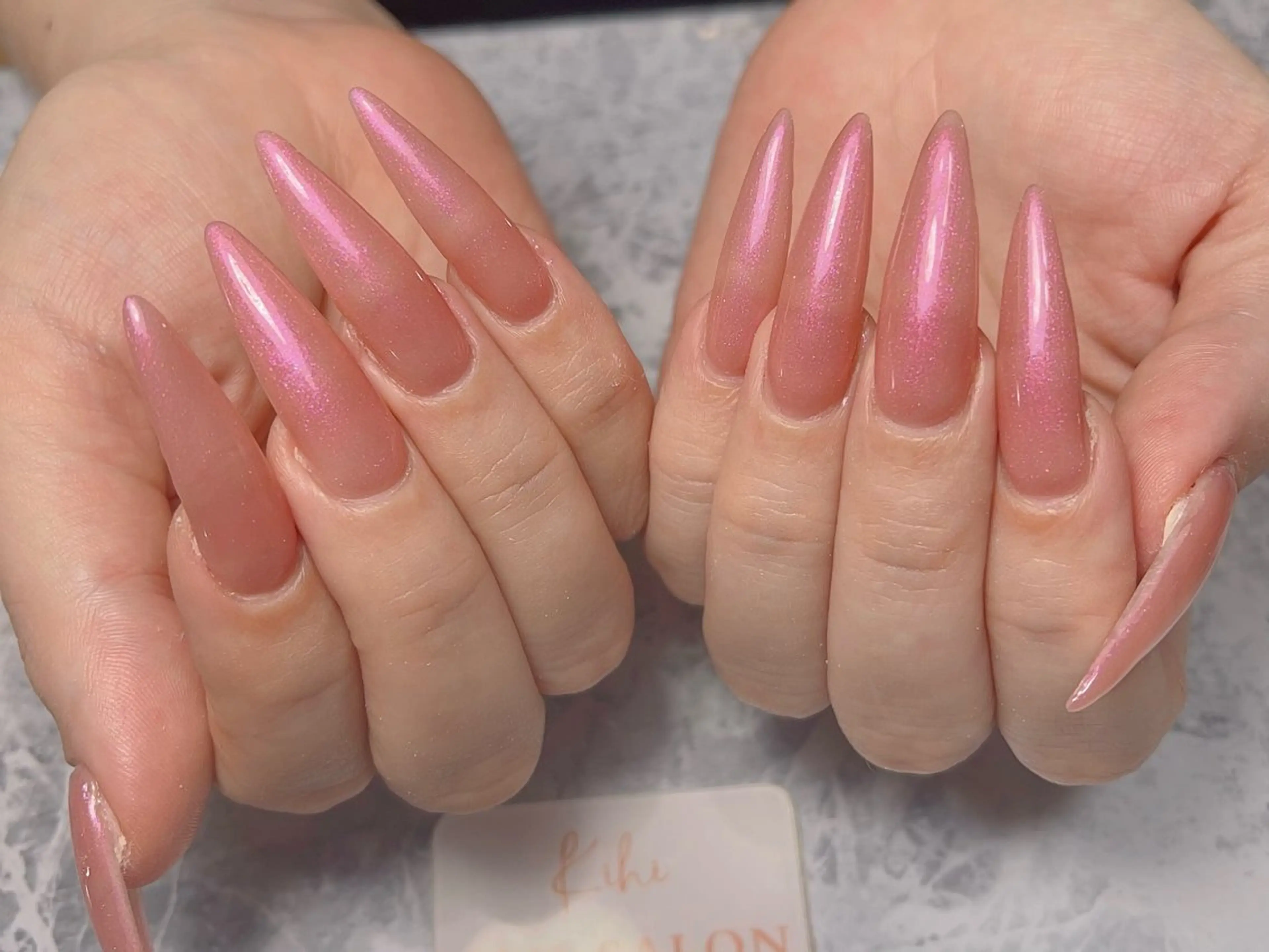 ネイル アートネイル フレンチネイル ジェルネイル グラデーション 韓国ネイル ハンドネイル 💕鈴木ユリ パラジェル/オフ無料のネイルデザイン