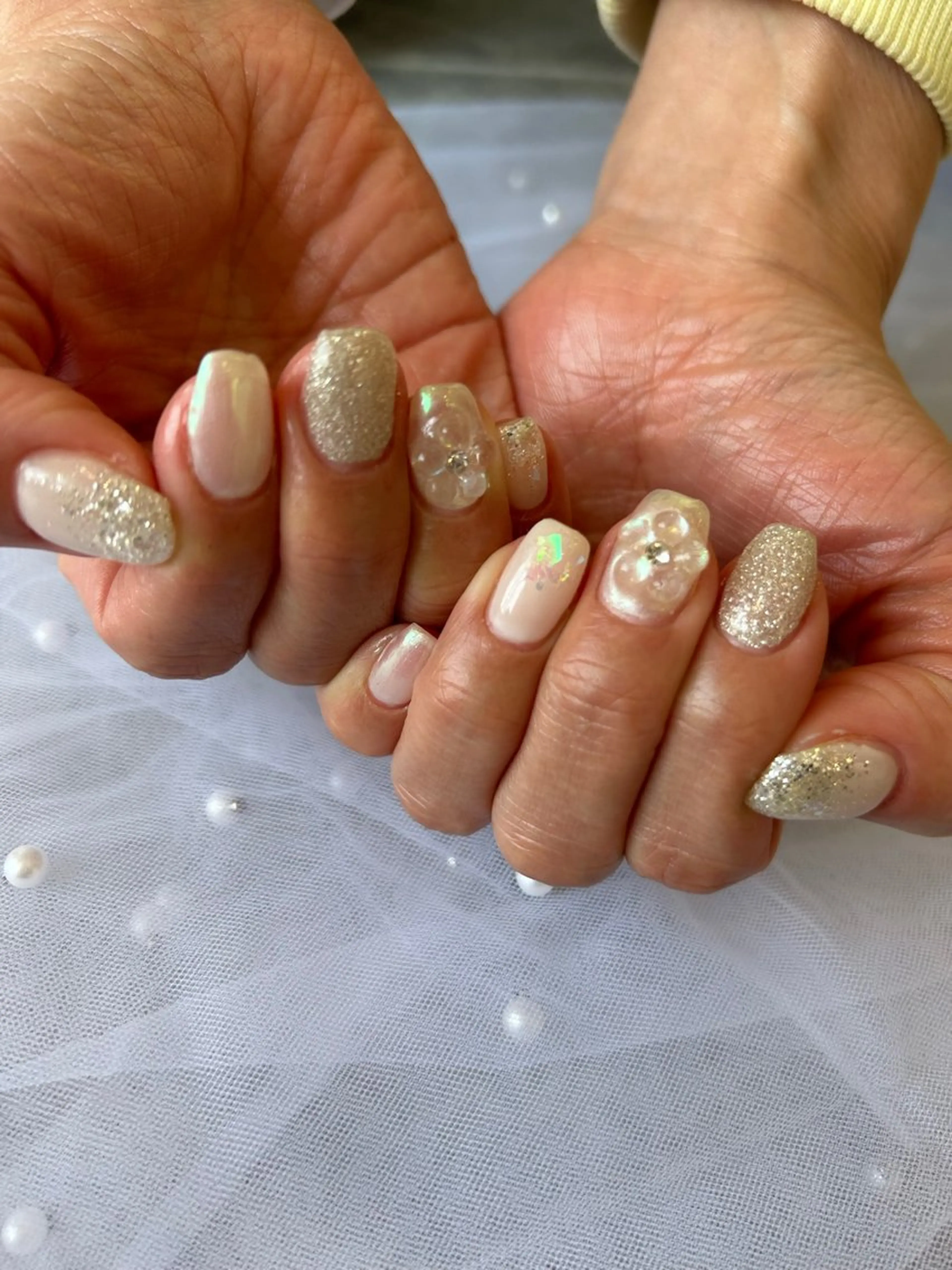ネイル オーロラネイル グラデーション ラメ(グリッター) ラメグラデーション シンプルネイル salon AYAのネイルデザイン