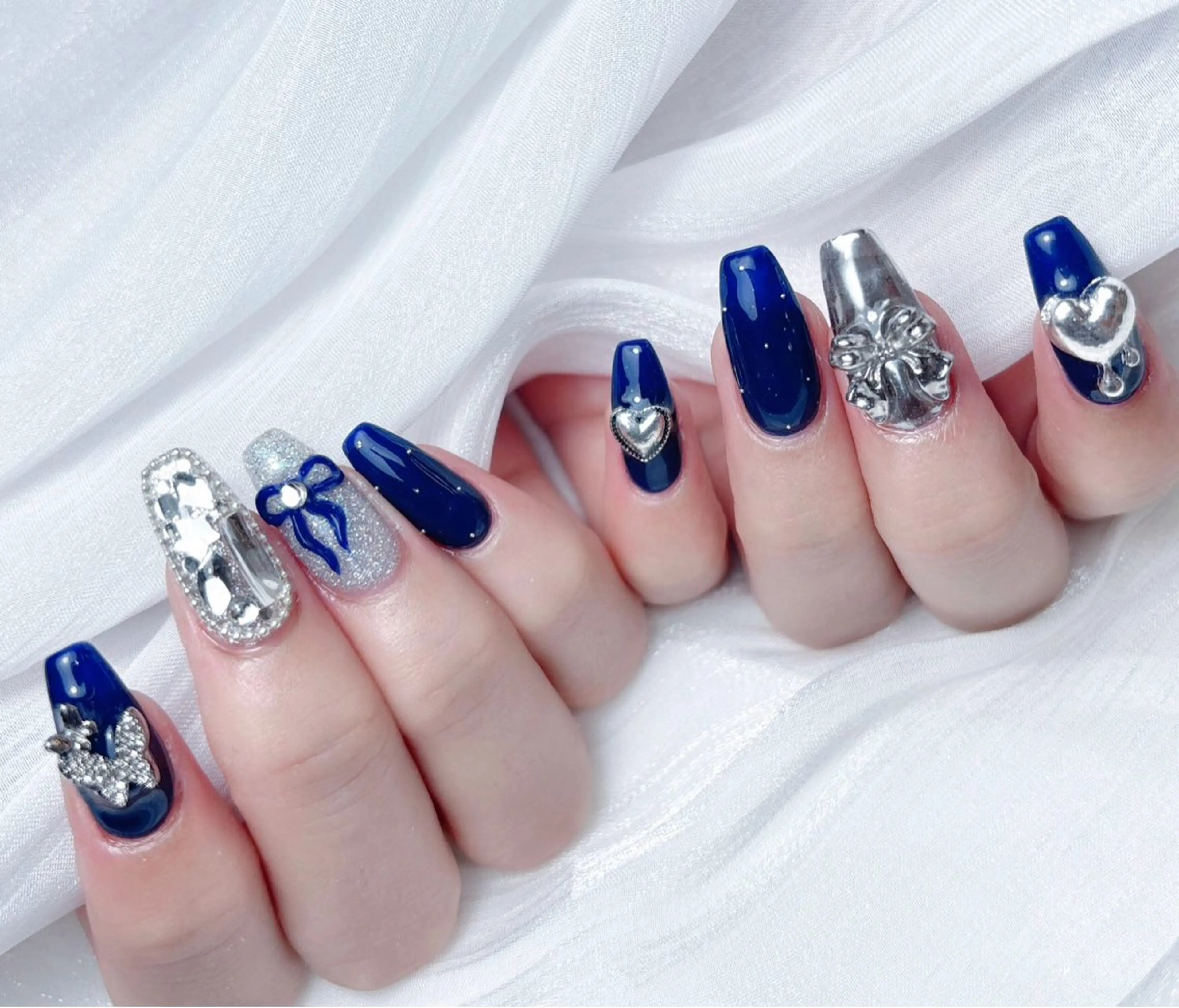 ネイル ハンドネイル M🌷nail 長さだし専門店のネイルデザイン