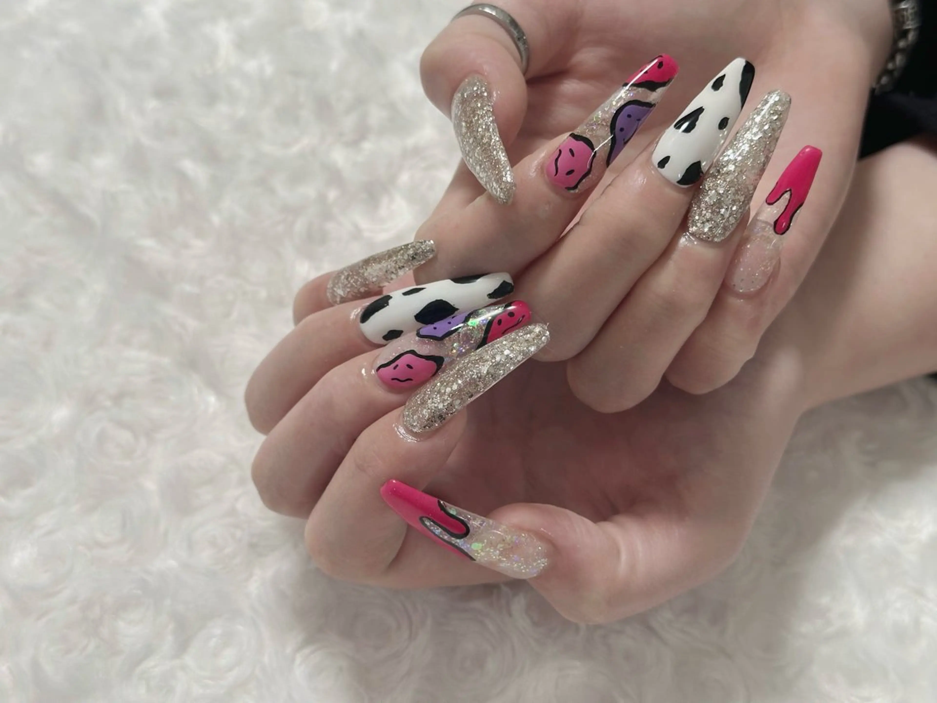 ネイル ~Sol&Luna~ Momonaのネイルデザイン