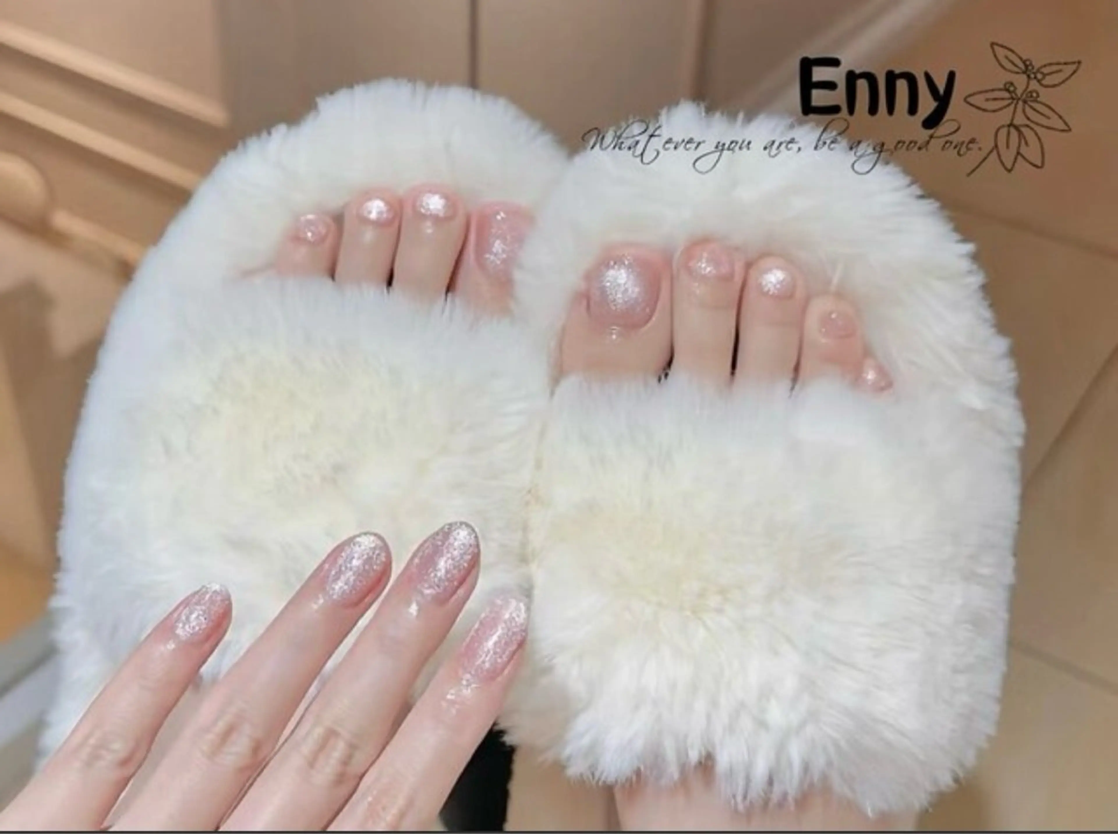 ネイル ハンドネイル フットネイル Enny nail salonのネイルデザイン