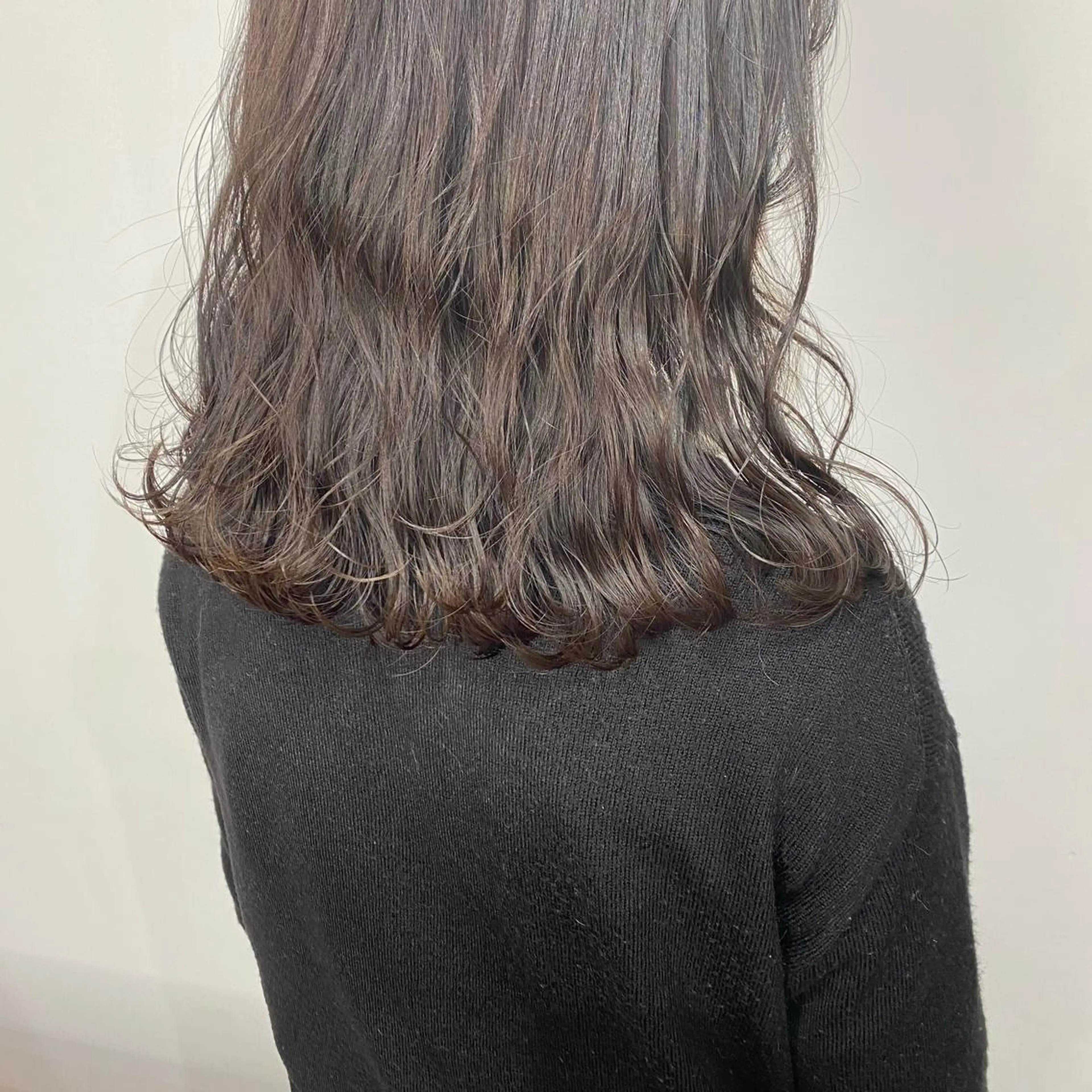 ミディアム カラー 髪質改善サロン🫧 戎谷栞菜のヘアスタイル