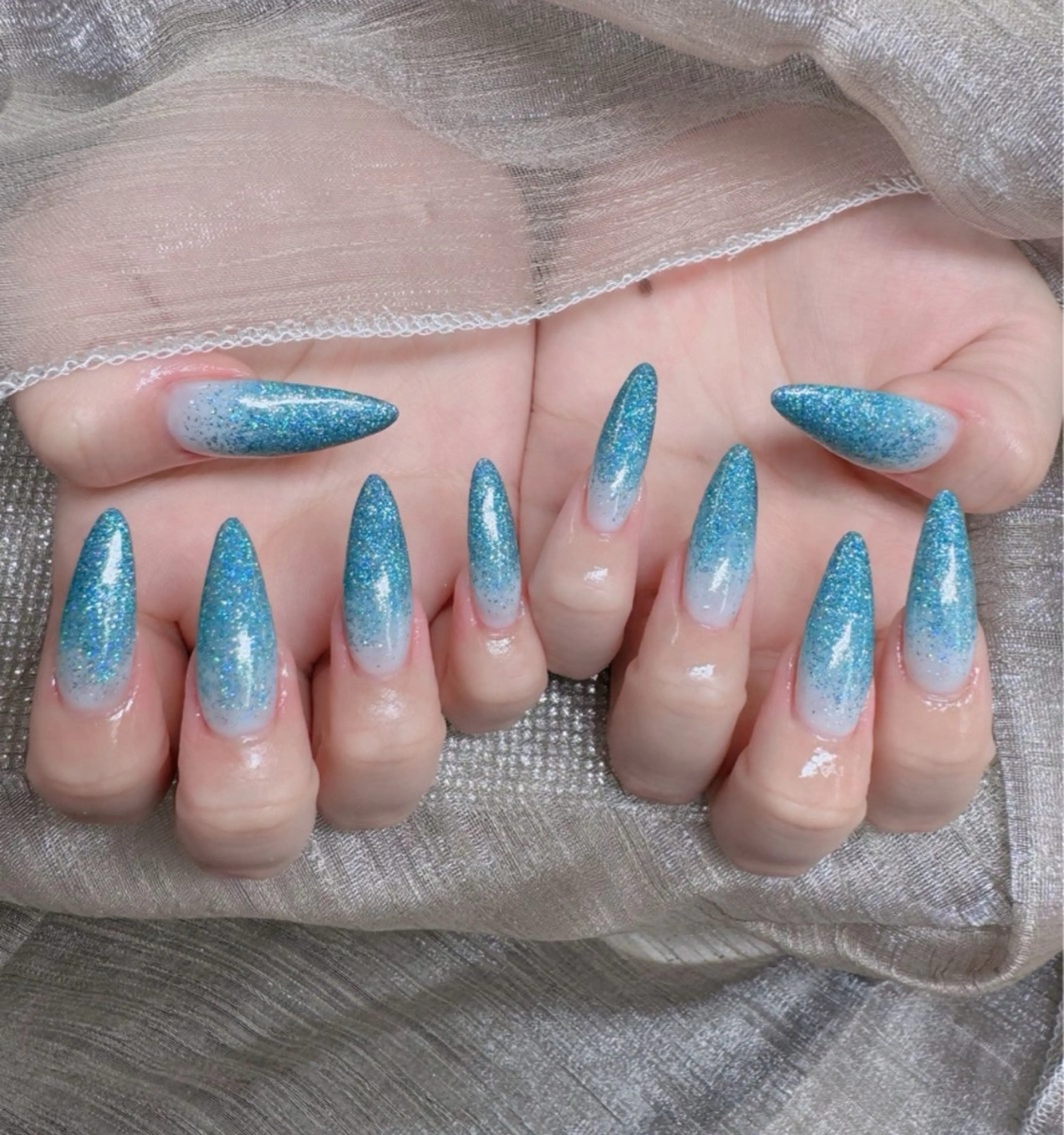 ネイル フレンチネイル ジェルネイル ガラスフレンチ ハロウィン ハート H.baby Nail Salonのネイルデザイン