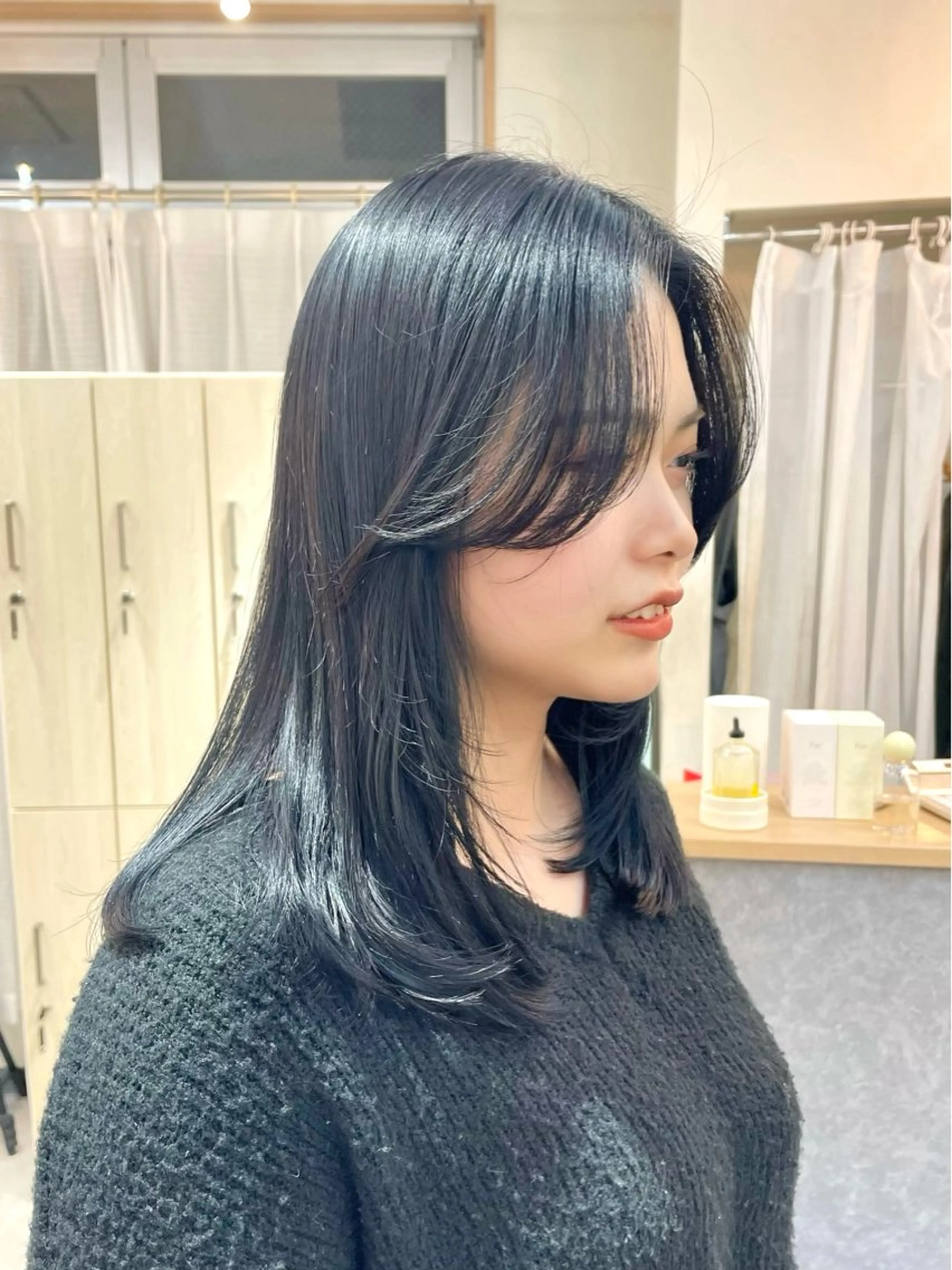 セミロング カラー カット ヘアカラー 韓国レイヤー　船橋 徒歩5分/小川友美のヘアスタイル