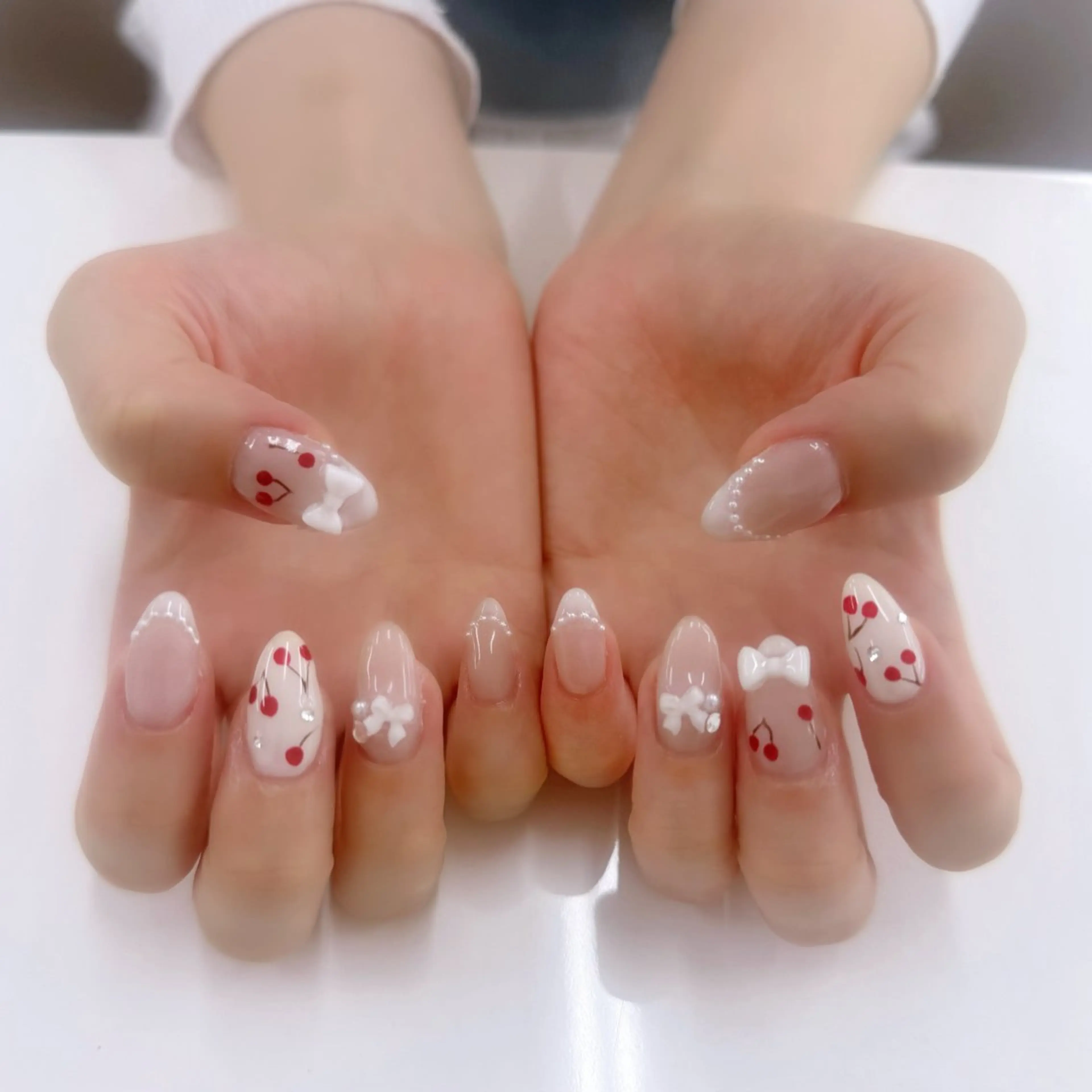 ネイル ハンドネイル Yuna🫧/所沢 /ワンホンネイルのネイルデザイン