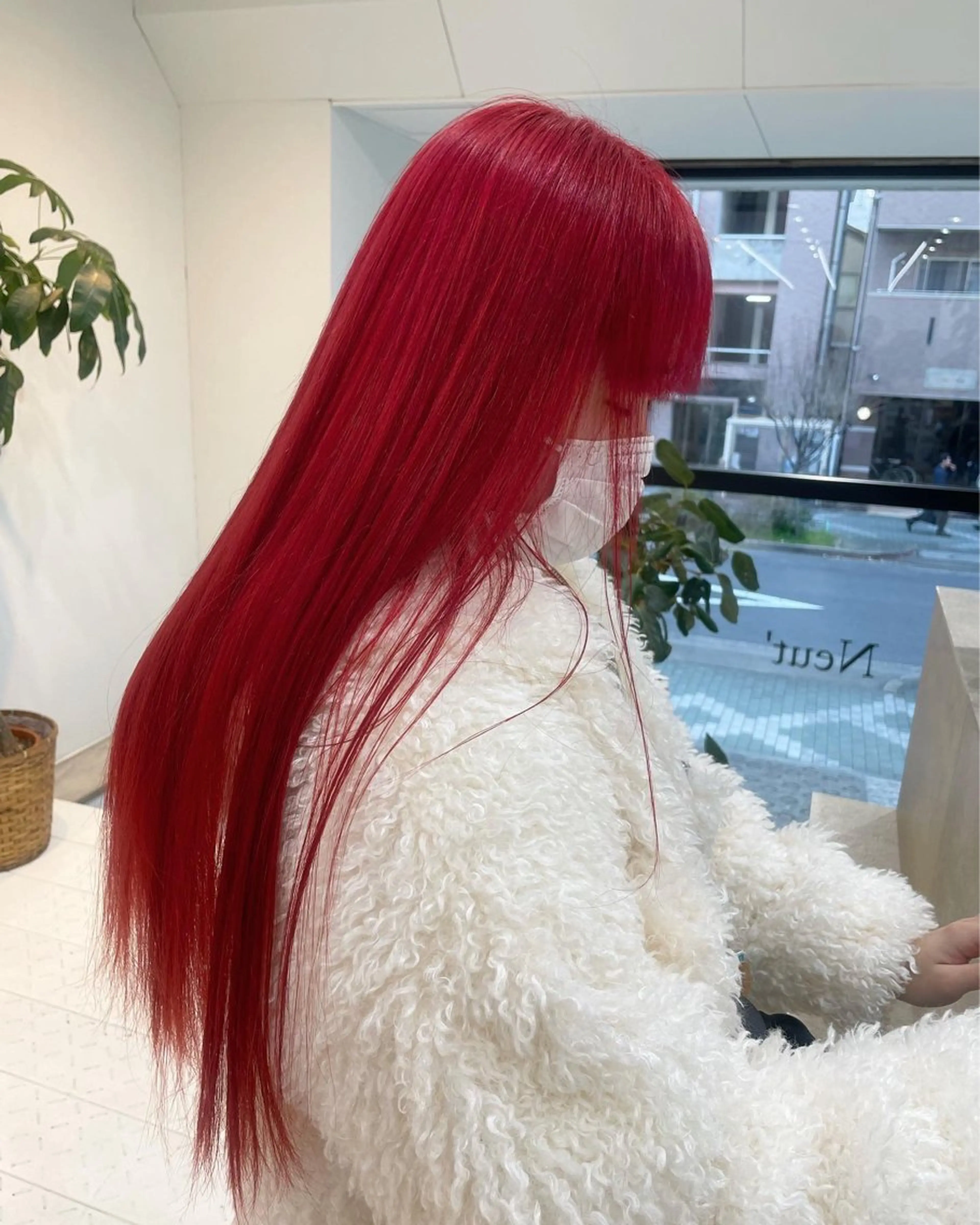 ロング カラー ハイトーンカラー ピンクカラー レッドカラー ヘアカラー トリートメント ハイトーン/レイヤー /ケアブリーチ石川治のヘアスタイル