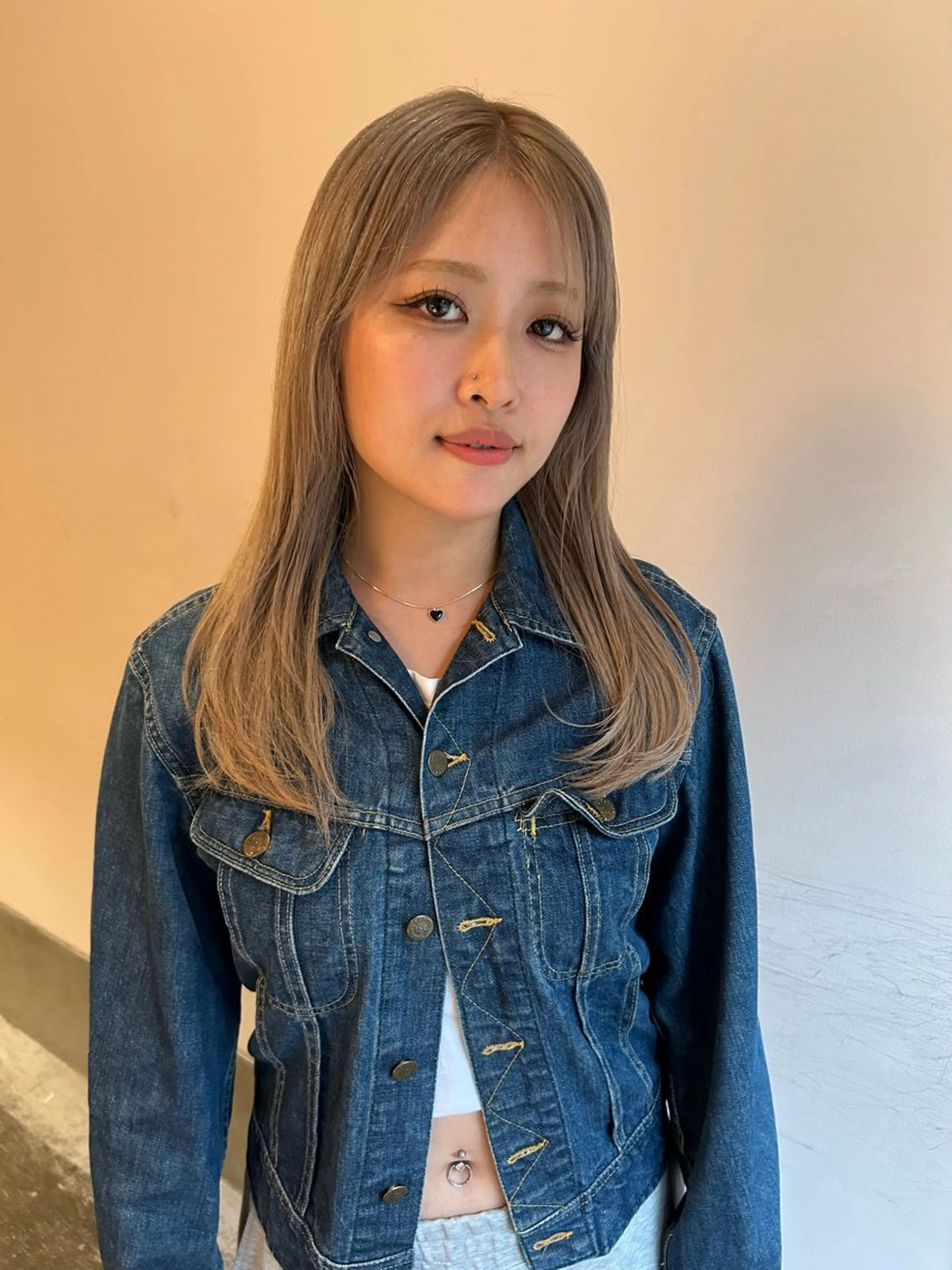 ✨ブリーチリタッチ+カラー+カット+プレミアムトリートメントトリートメント✨の写真