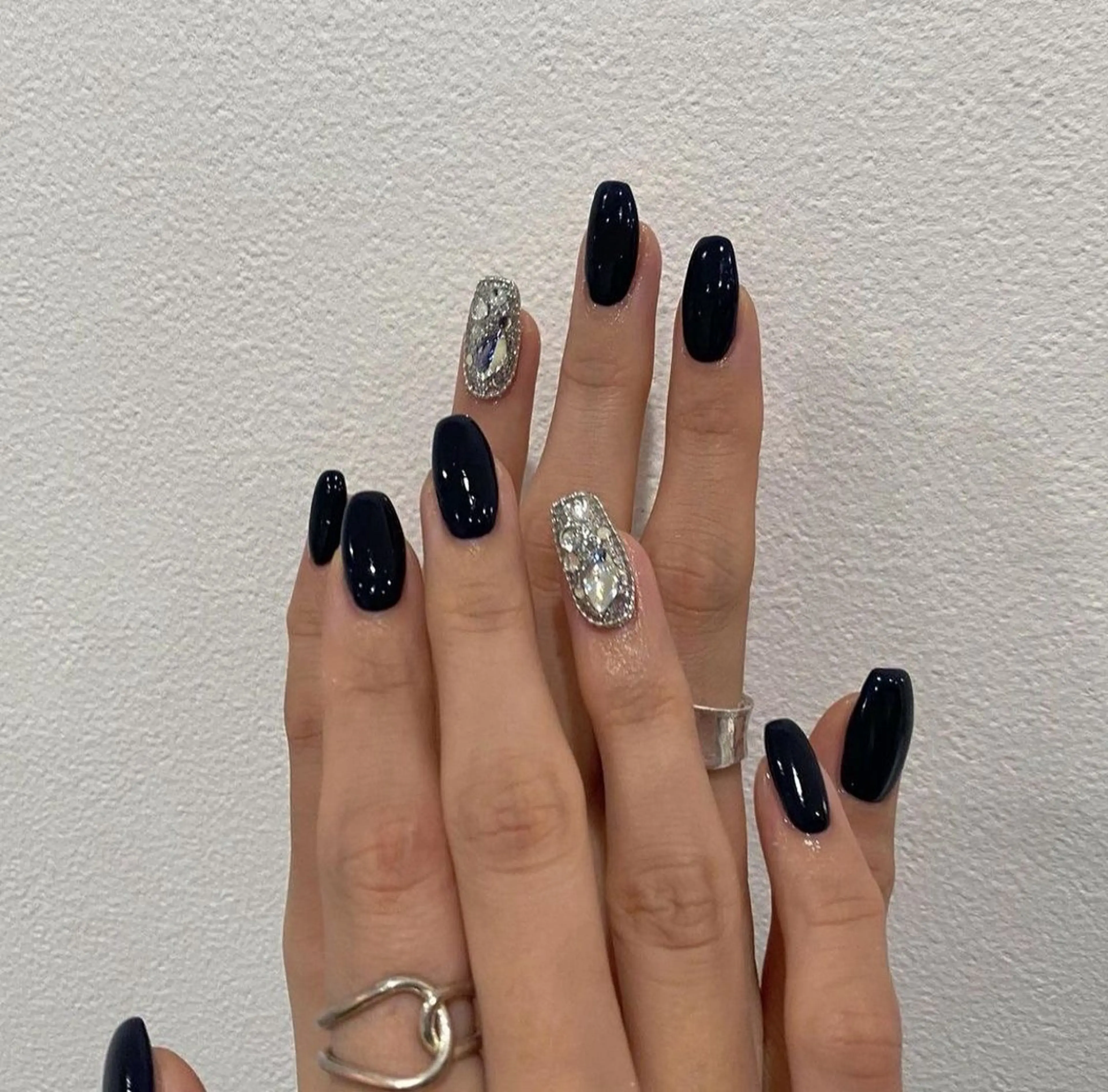 ネイル 韓国ネイル 持ち込み ニュアンスネイル ネイルチップ 冬ネイル LISA ANA.CHUOのネイルデザイン