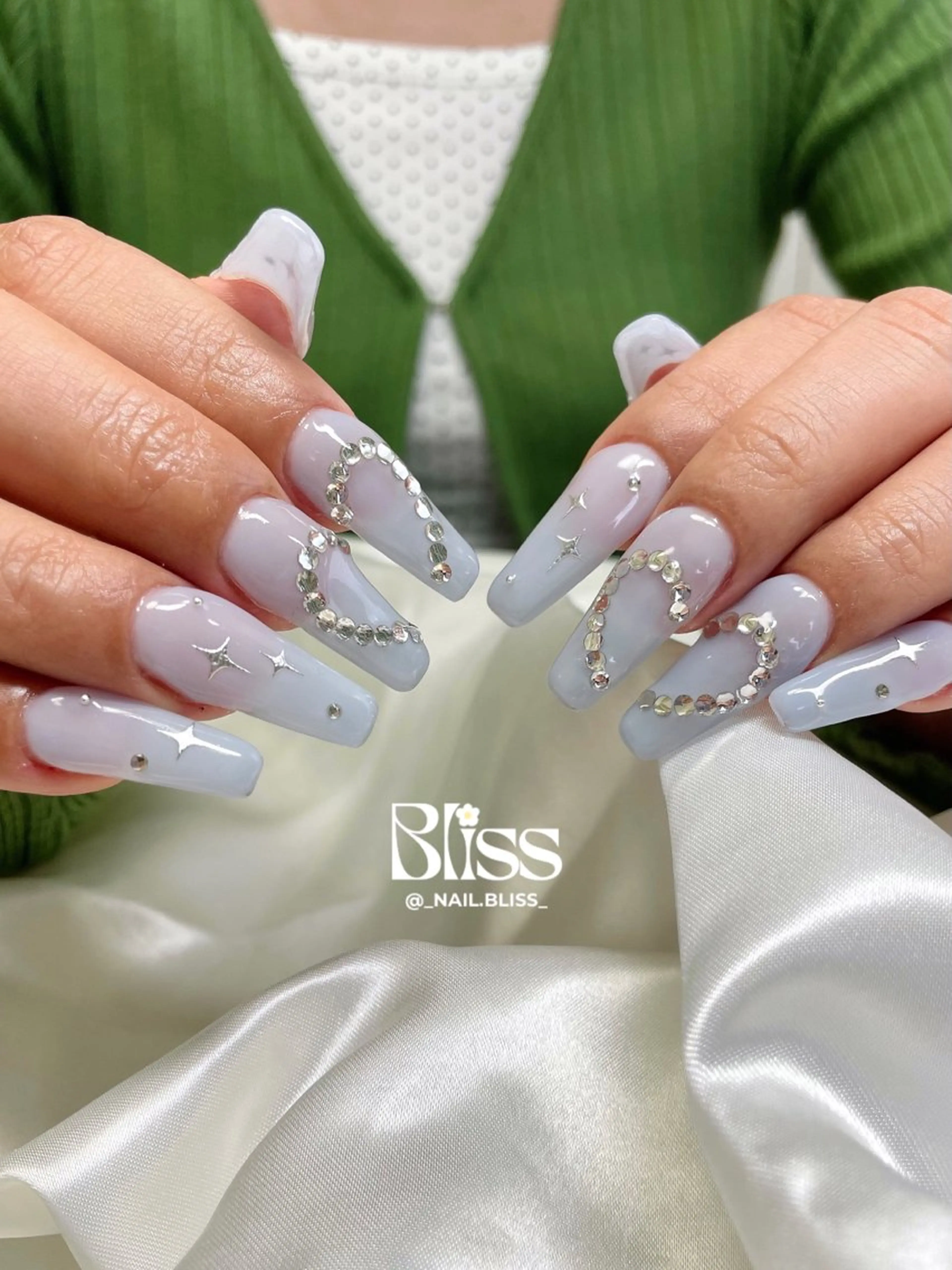 ネイル ハート キラキラネイル ハンドネイル NAIL BLISSのネイルデザイン