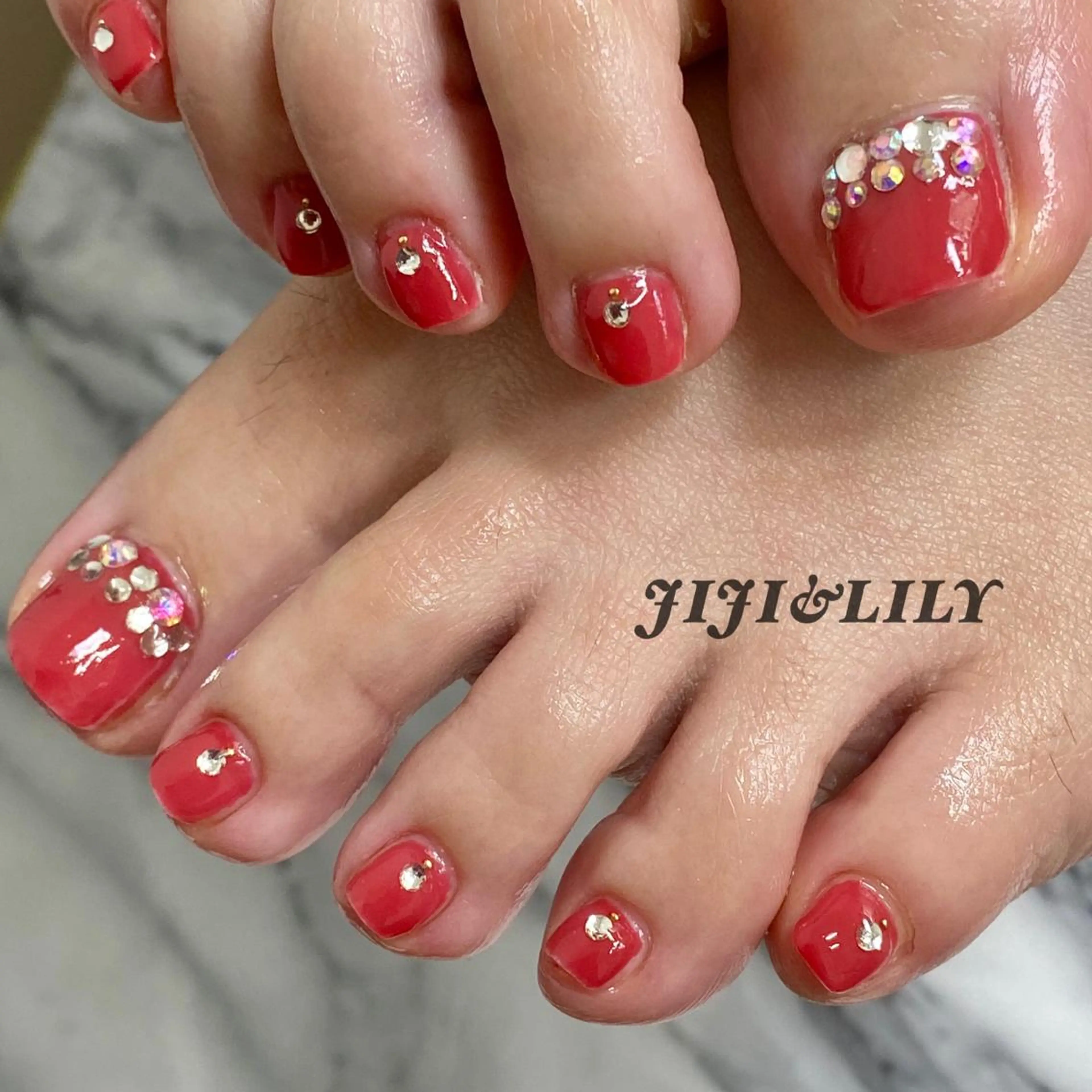 ネイル フットネイル シンプルネイル 豊田 圭子のネイルデザイン