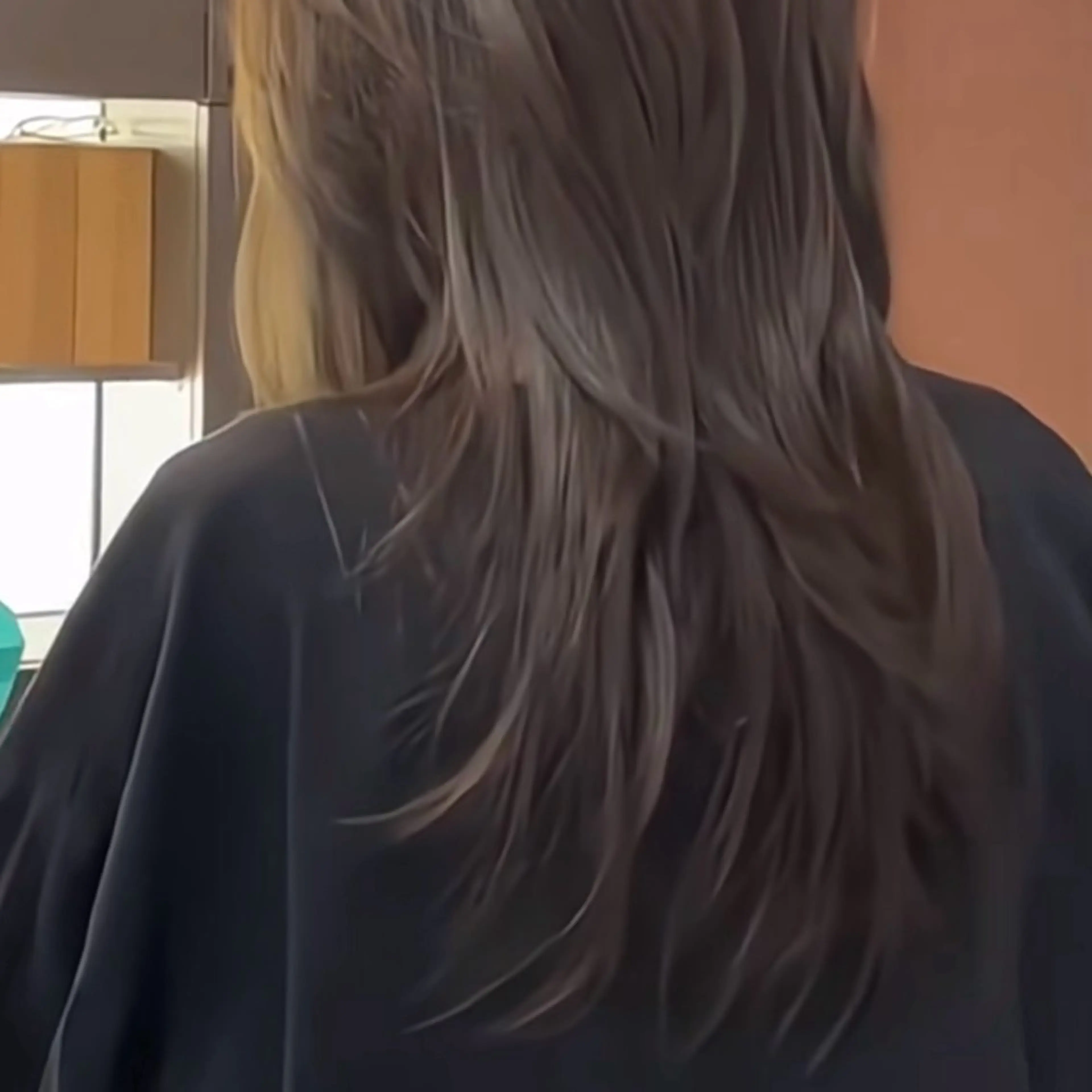 ロング ヘアカラー トリートメント armony (明治神宮前店)所属・☪︎レイヤー/ウルフ /ハッシュ☪︎ にこのヘアスタイル