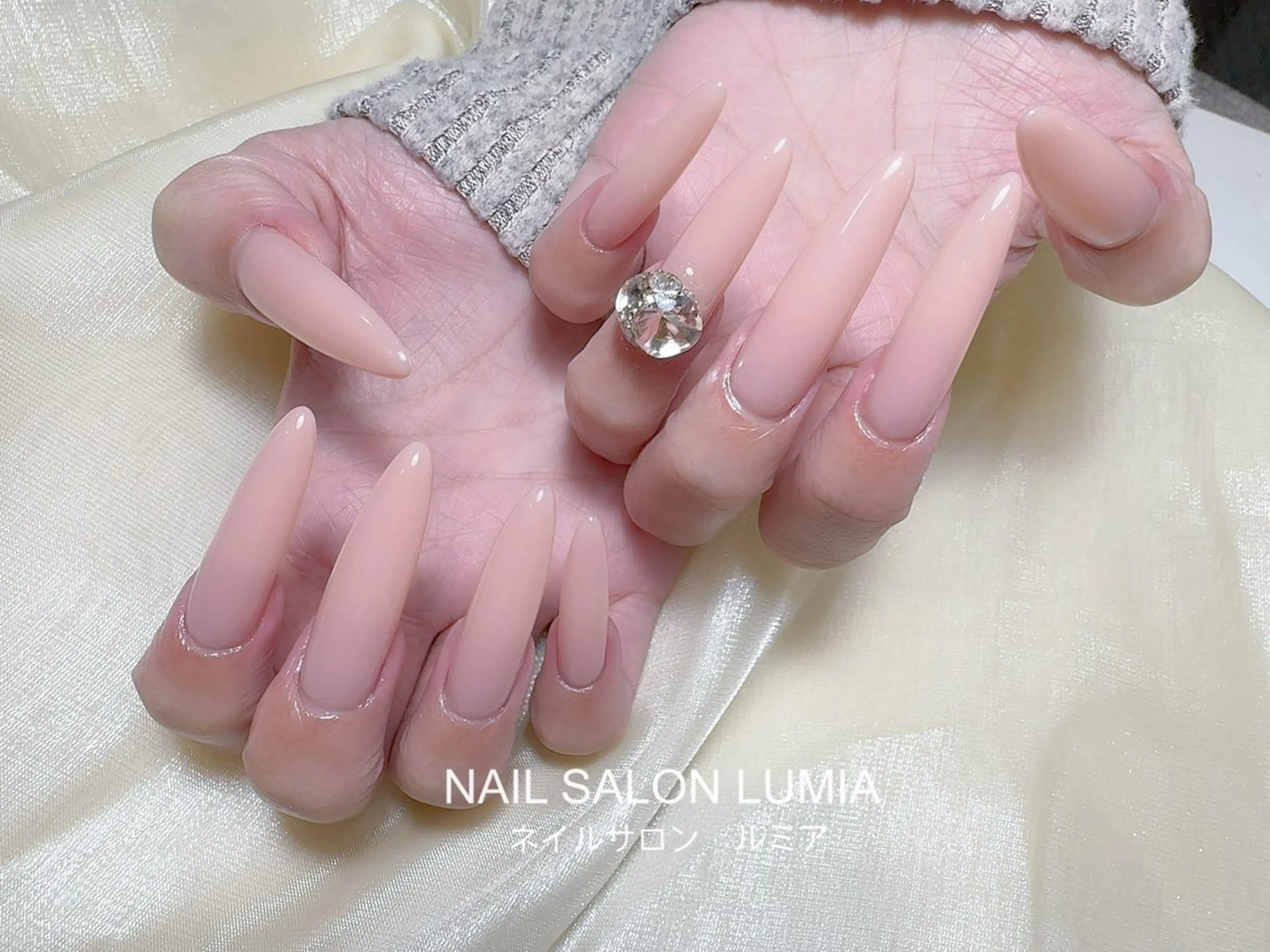 ネイル ハンドネイル ネイルサロン ルミア Lumia 店長のネイルデザイン