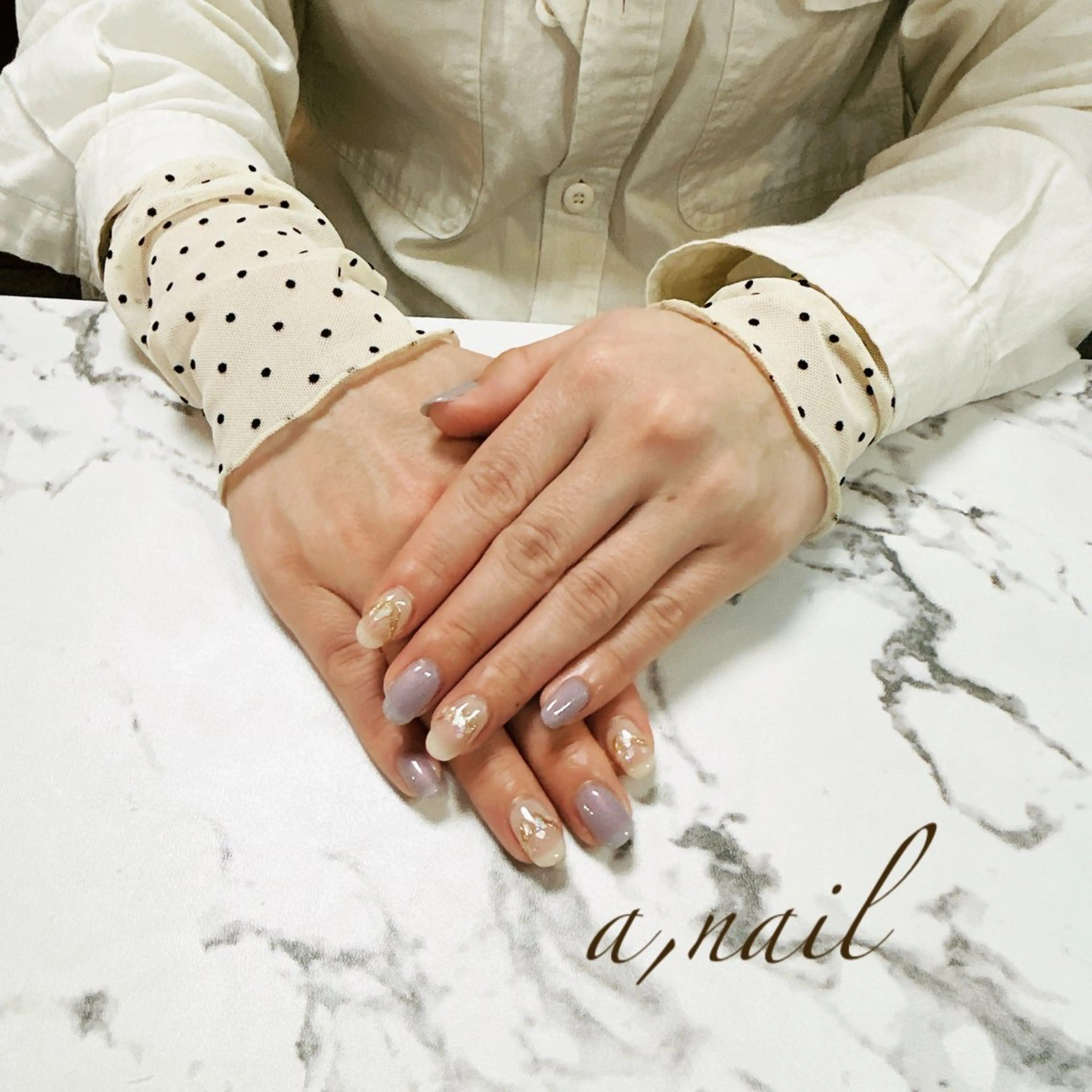 ネイル オーロラネイル キラキラネイル ミラーネイル シンプルネイル ハンドネイル ネイルサロン エーネイルのネイルデザイン