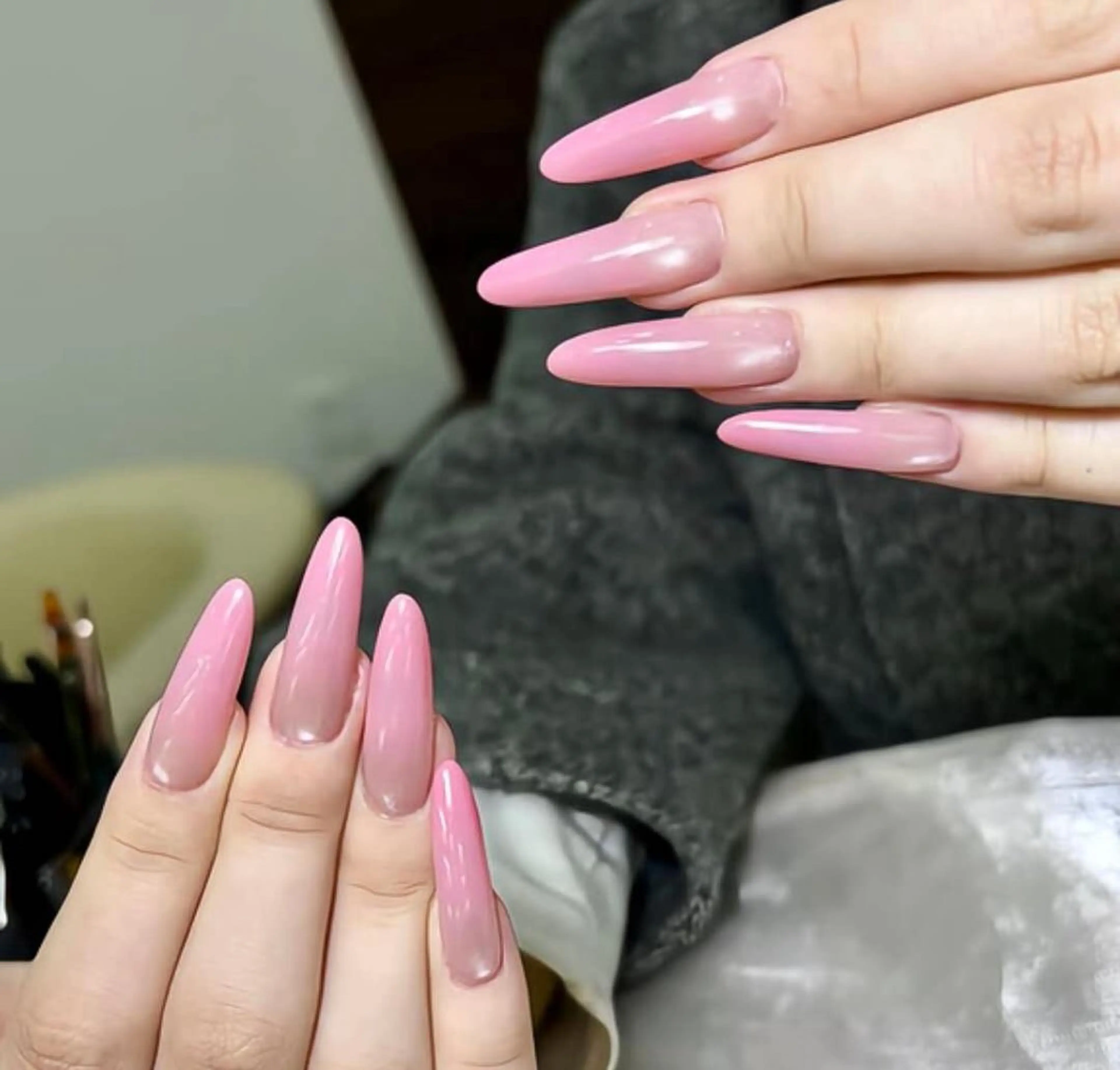 ネイル 小島 阿佑美のネイルデザイン