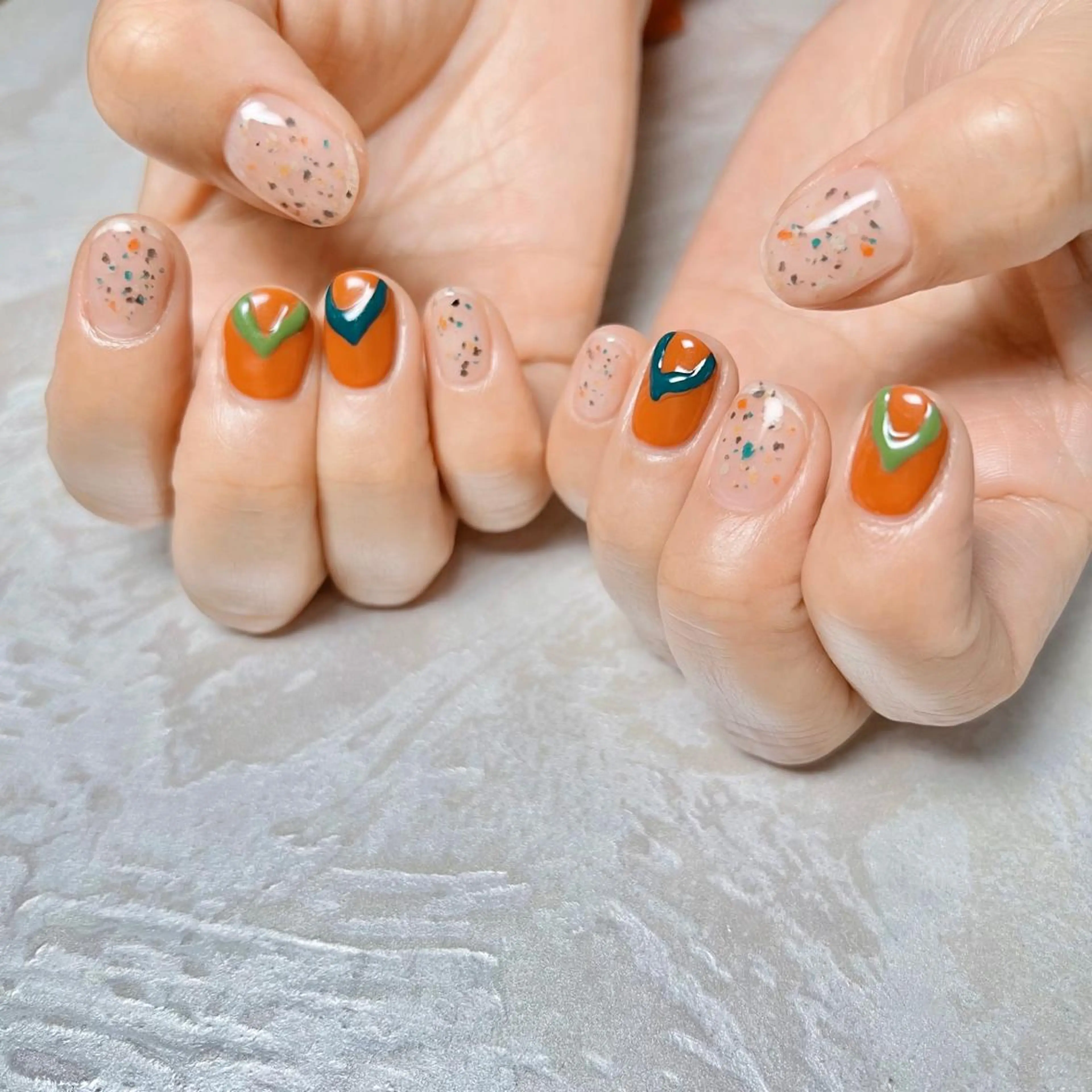 ネイル ニュアンスネイル ショートネイル gemickle nailのネイルデザイン