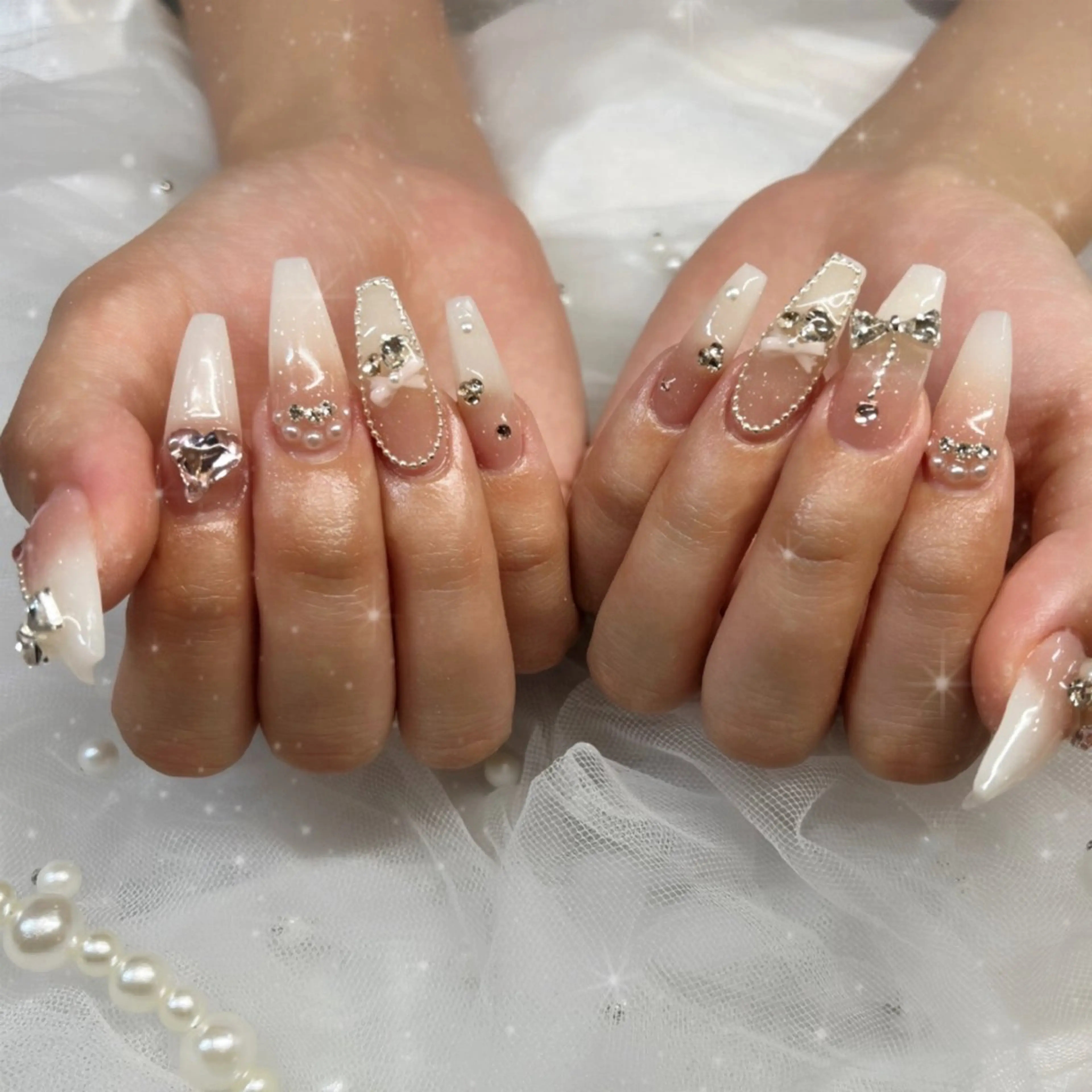 直前割✨️オフあり(初回ソフトジェルオフ無料)ジェル持ち込みアートフリー🎀120分🩵パラジェル変更🉑の写真