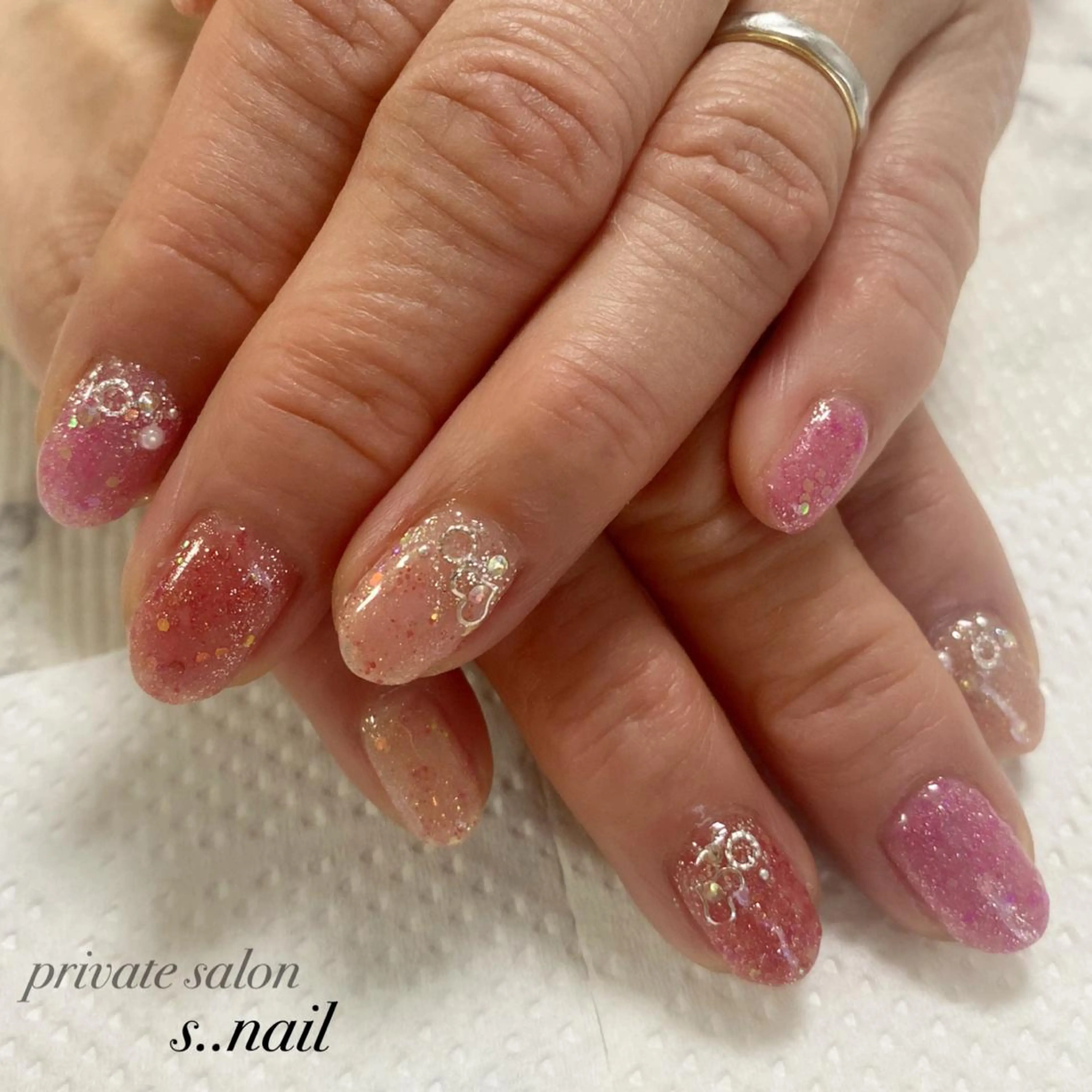 ネイル ラメ(グリッター) ハンドネイル フットネイル s..nail / MORITAのネイルデザイン