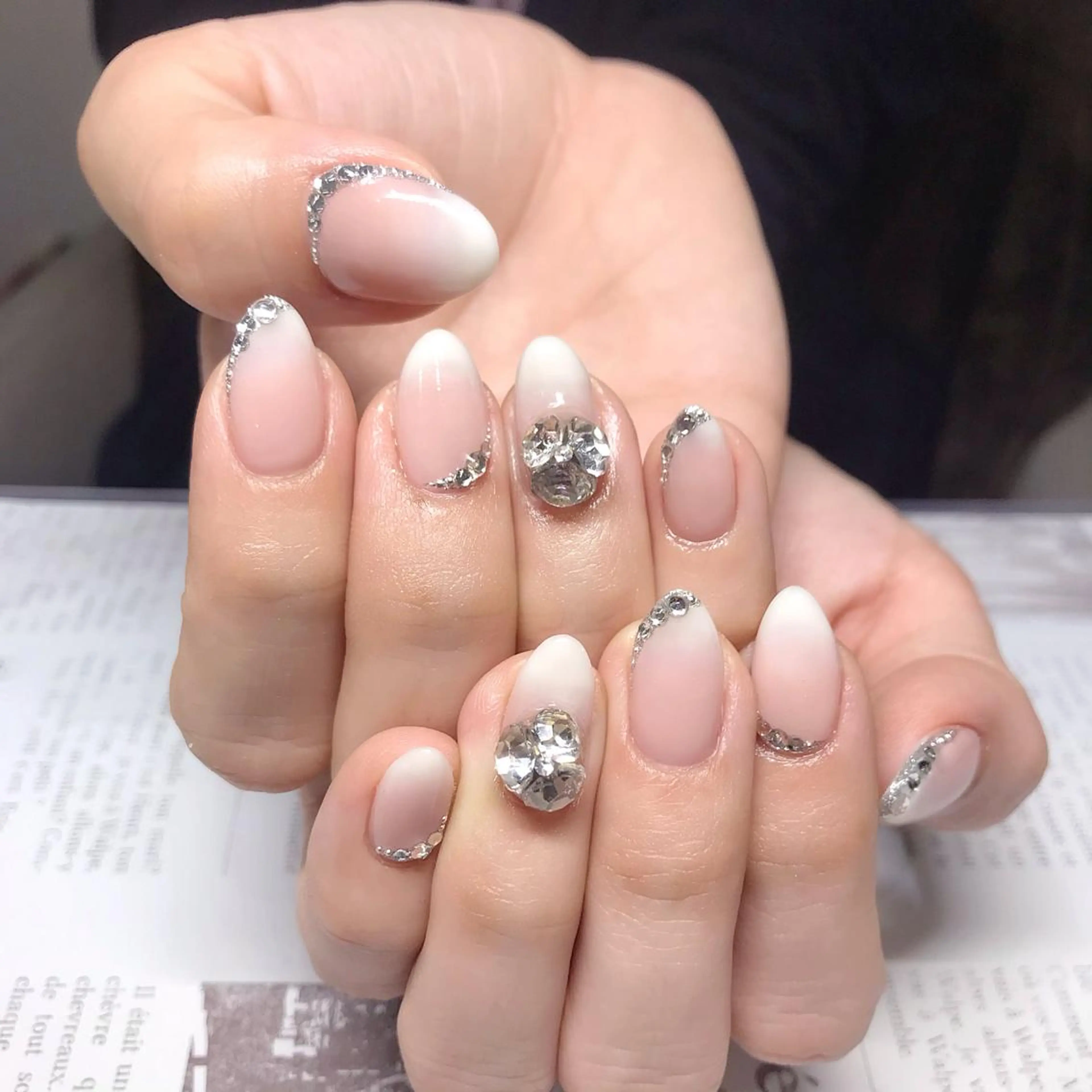 ネイル elu ：nail＆eyeのネイルデザイン
