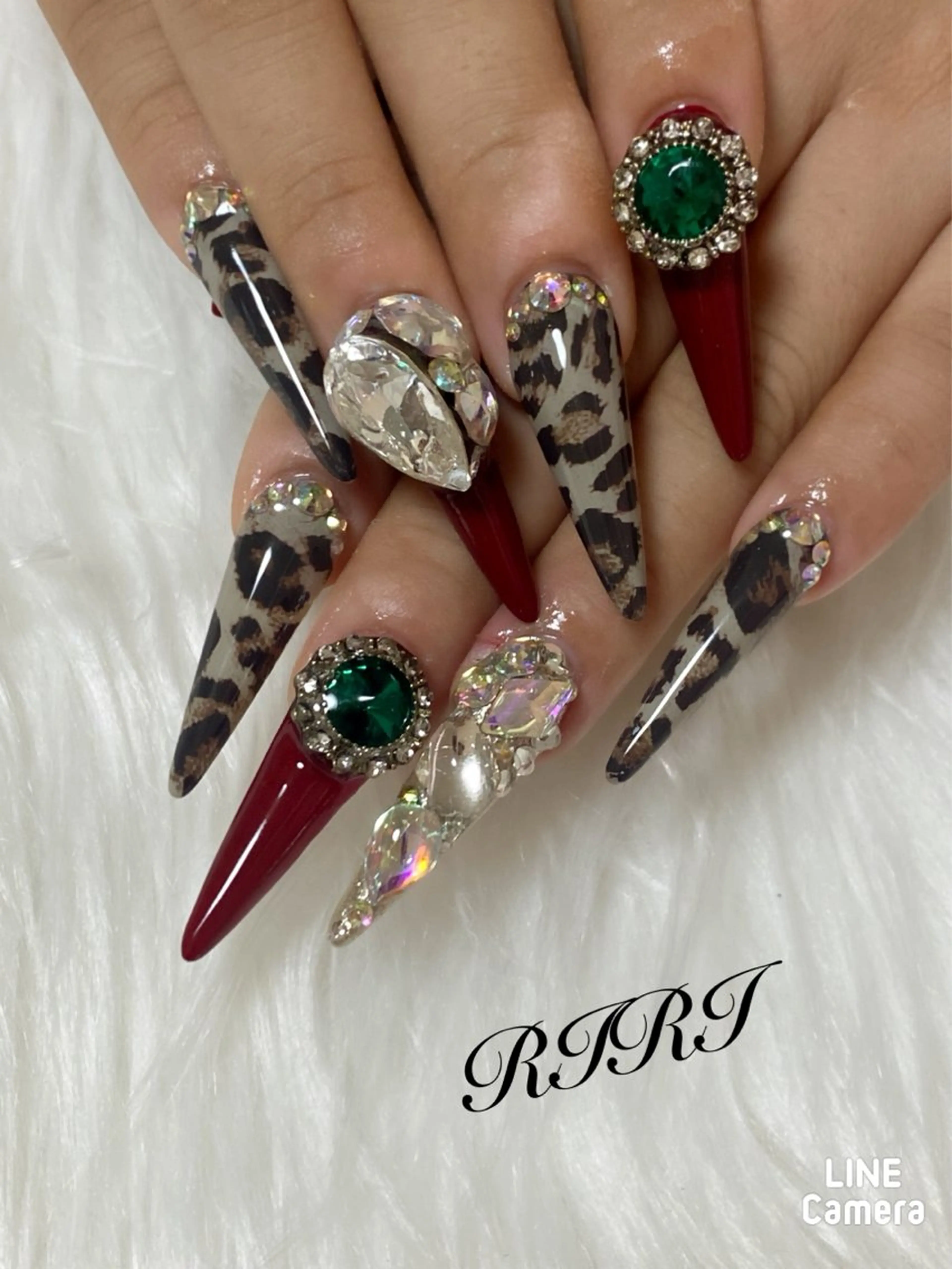 ネイル riri オーナーのネイルデザイン