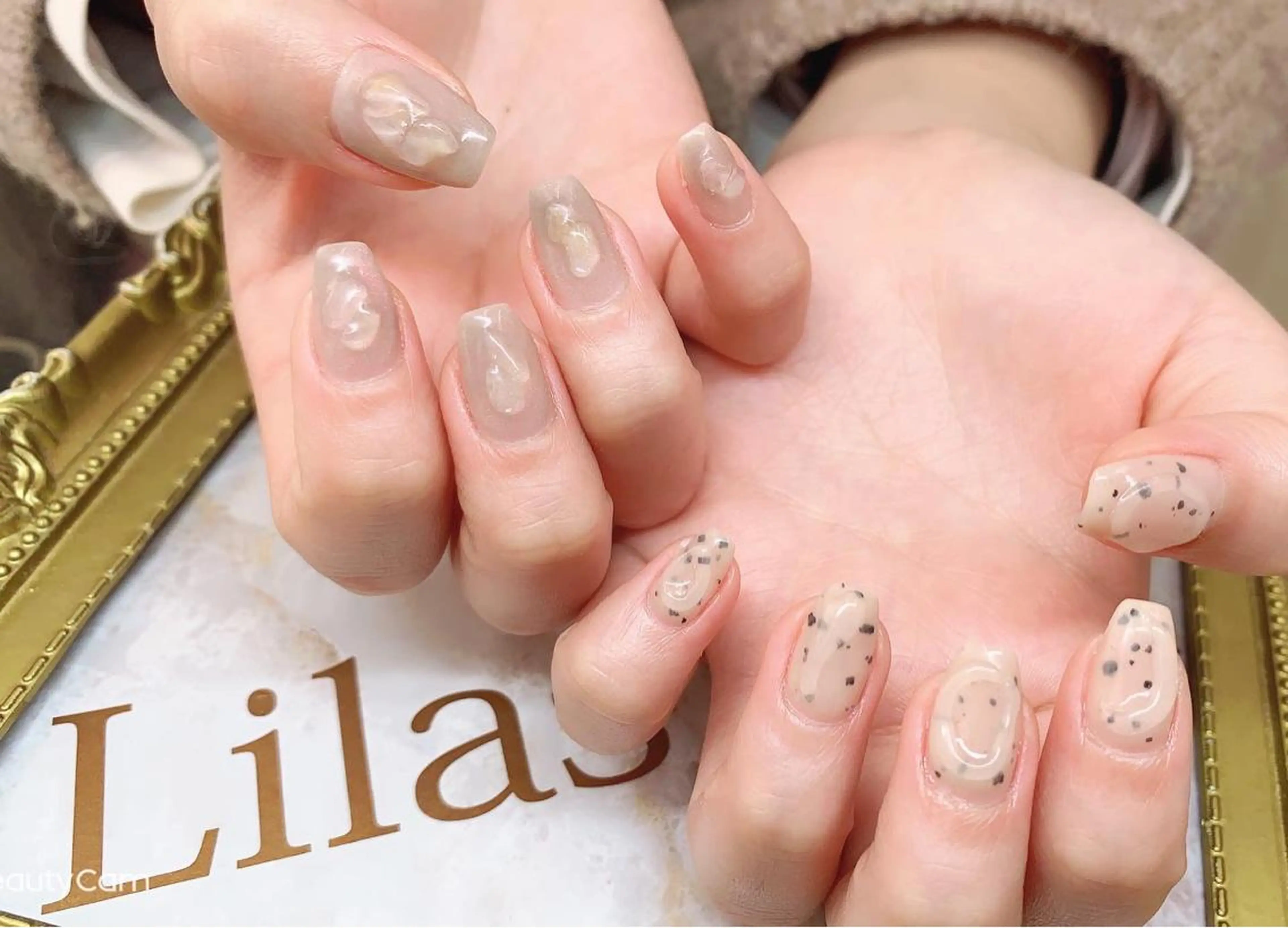 ネイル ジェルネイル ハードジェル ロングネイル ニュアンスネイル ぷっくりネイル Lilas Nailのネイルデザイン