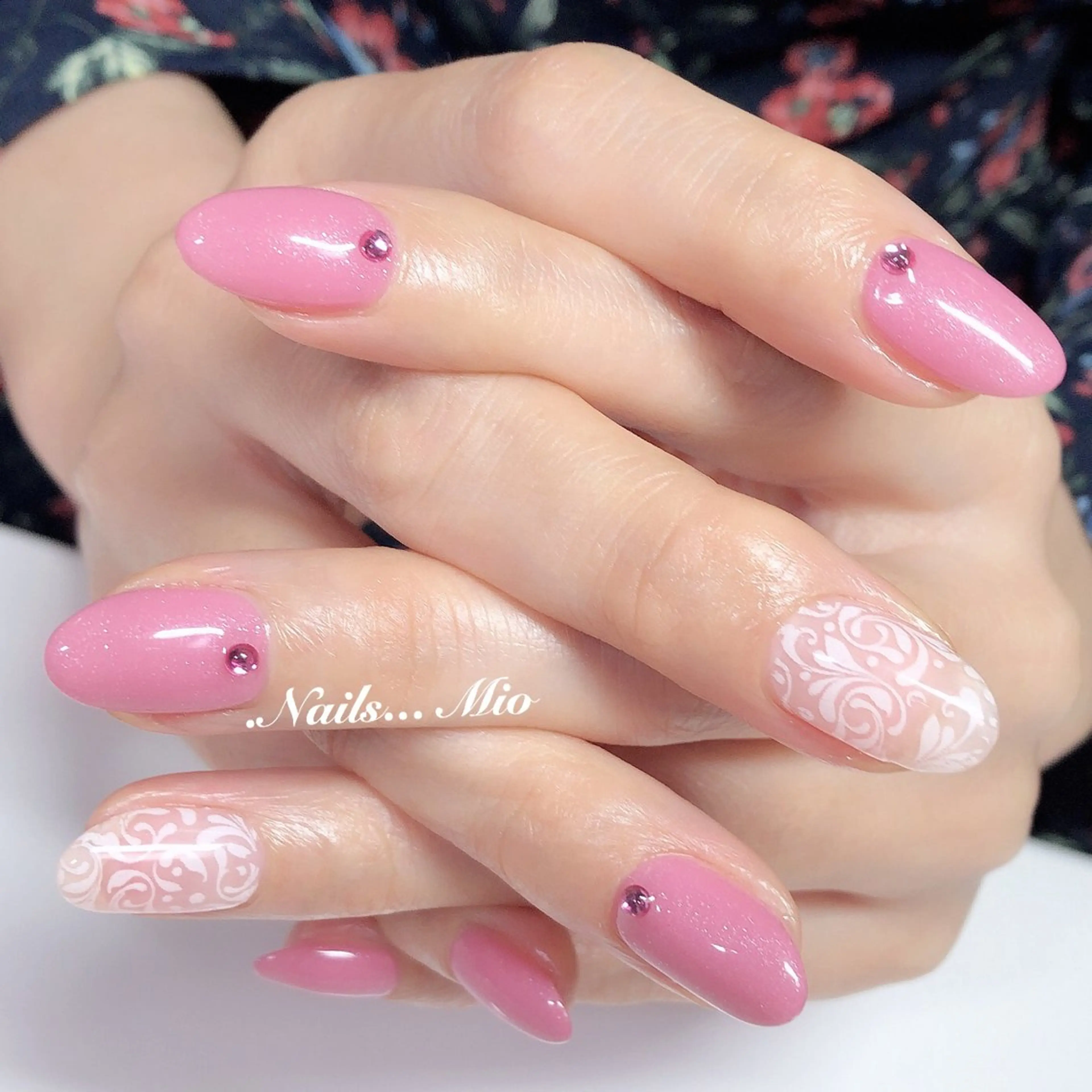 ネイル ジェルネイル .Nails Mio 赤羽西ネイルサロンのネイルデザイン