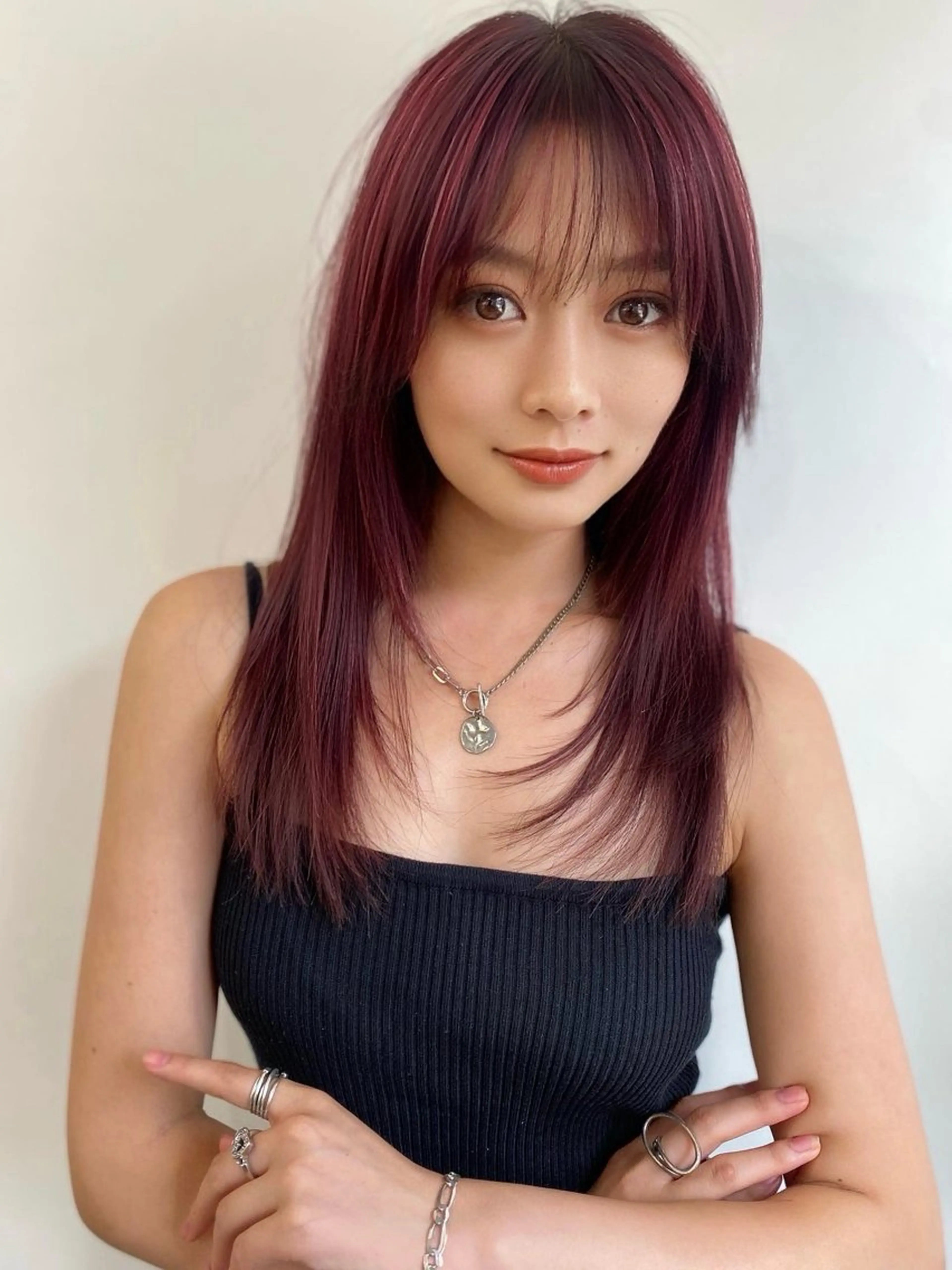 セミロング カラー カット ヘアカラー トリートメント 韓国風×透明感カラー 髪質改善オタベシンヤのヘアスタイル