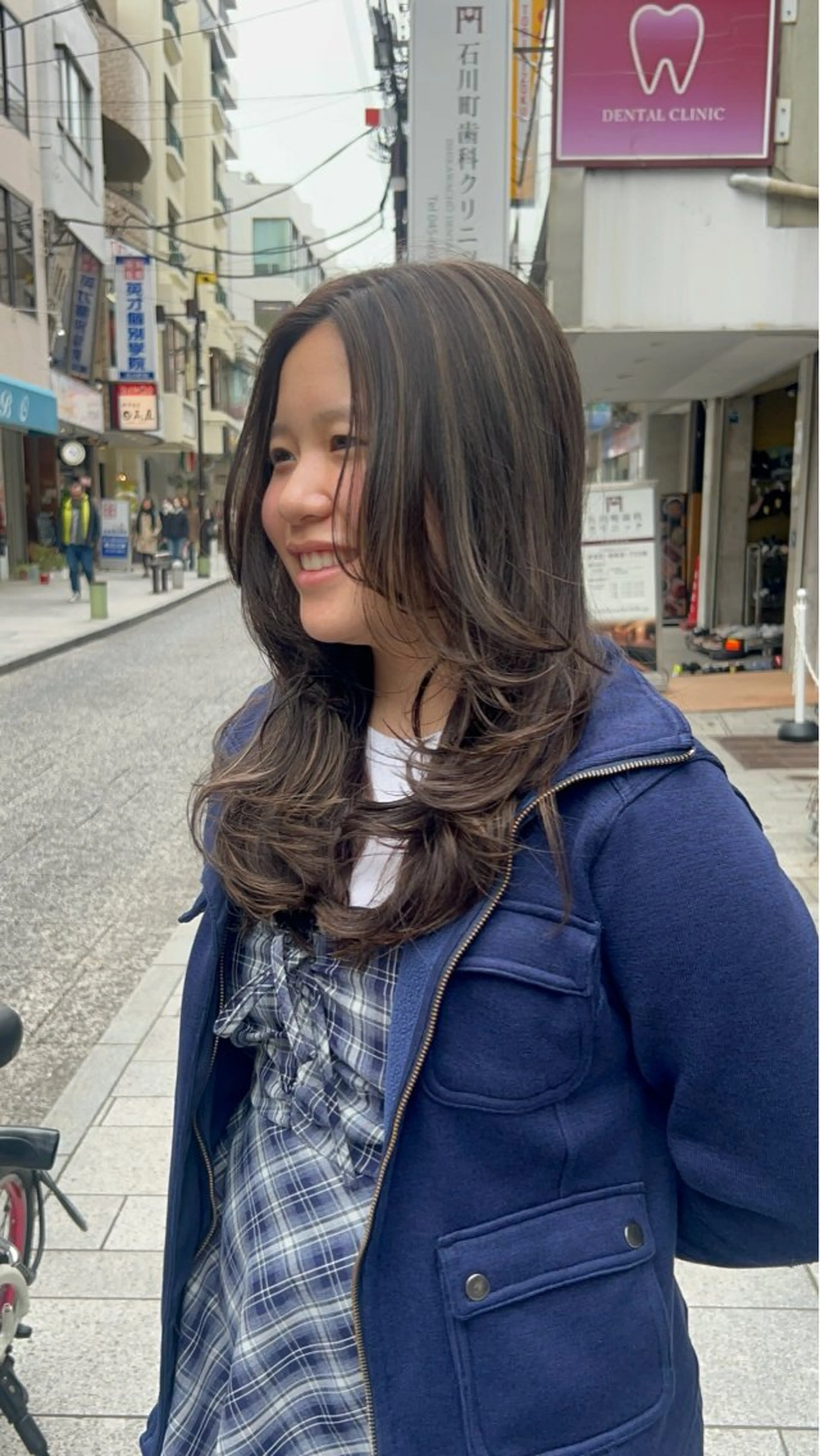 ロング カラー 金子 汐生のヘアスタイル
