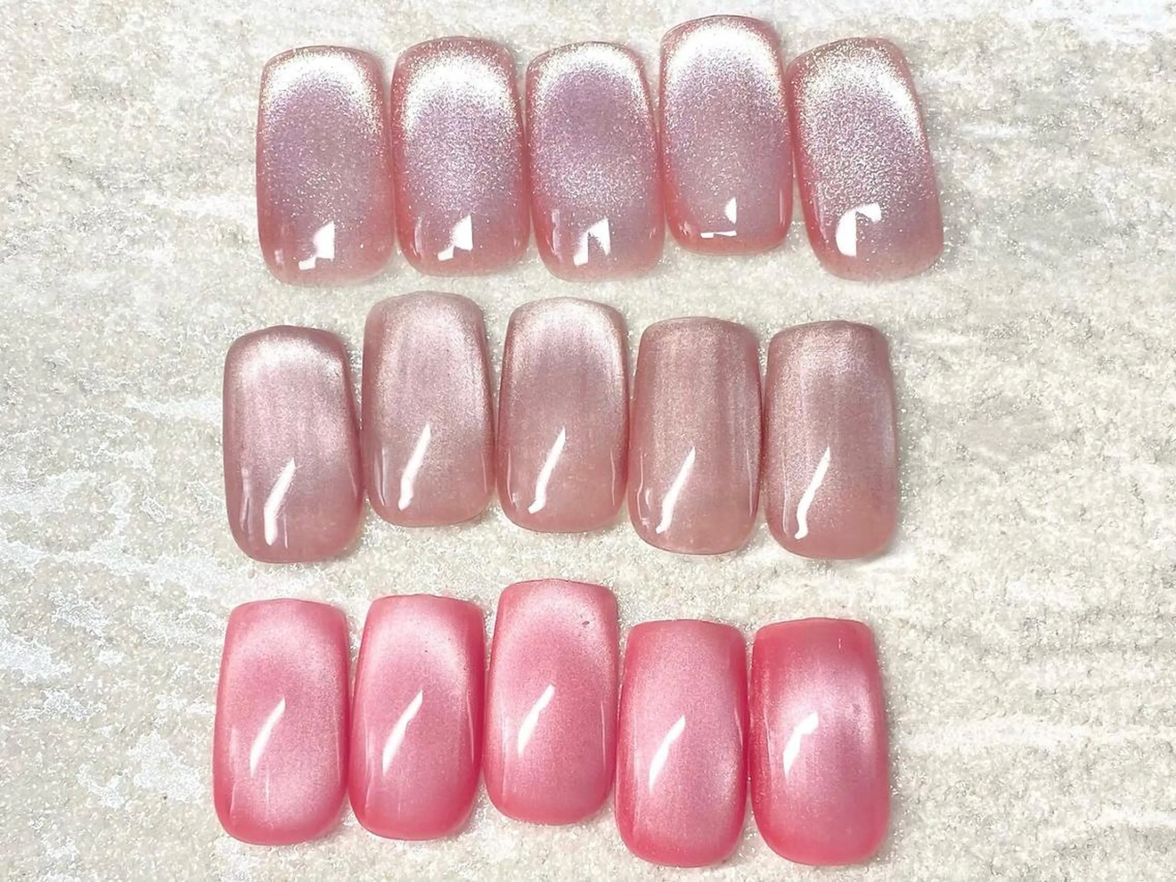 【ワンカラー】マグネットネイル《オフあり》の写真