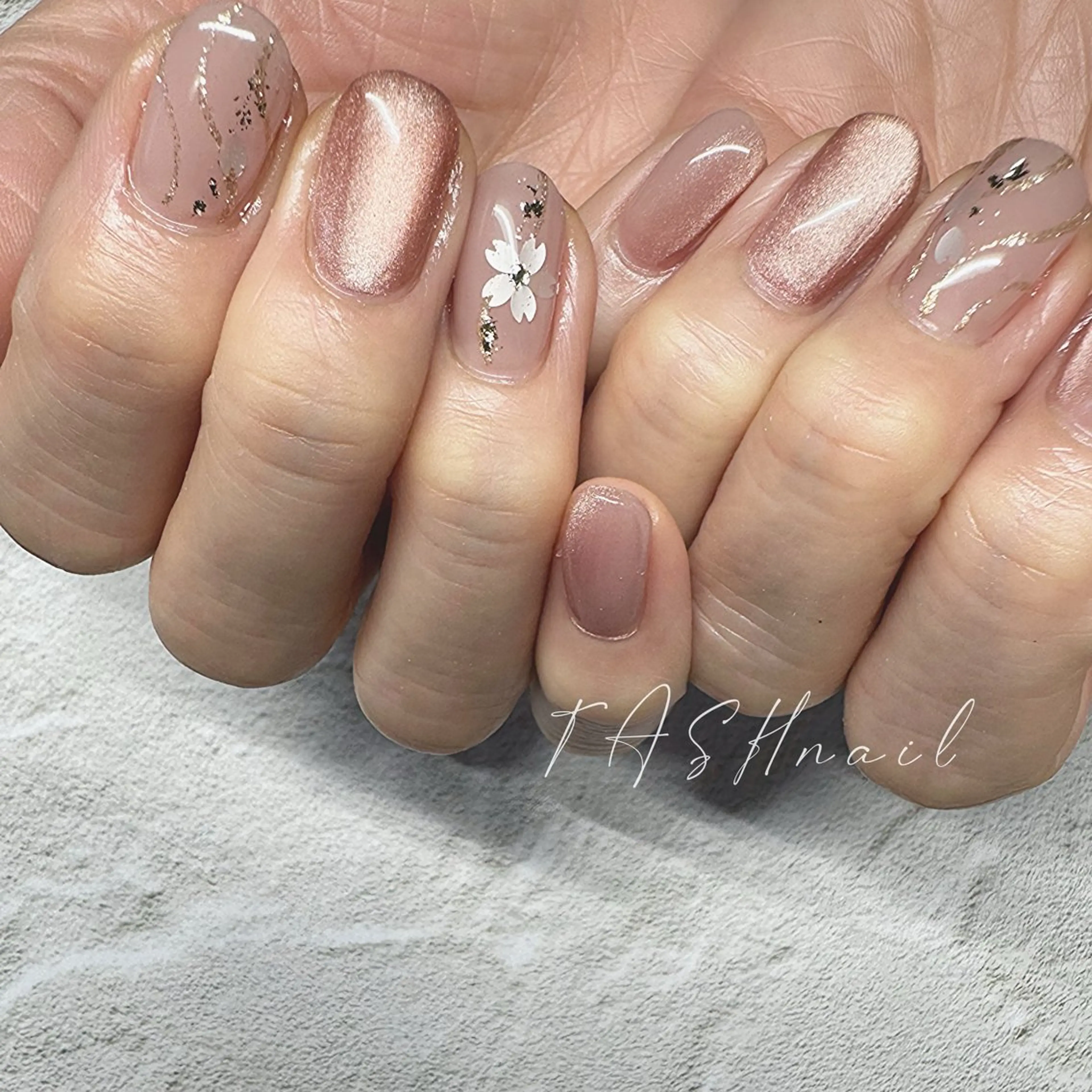 ネイル TASH nailのネイルデザイン