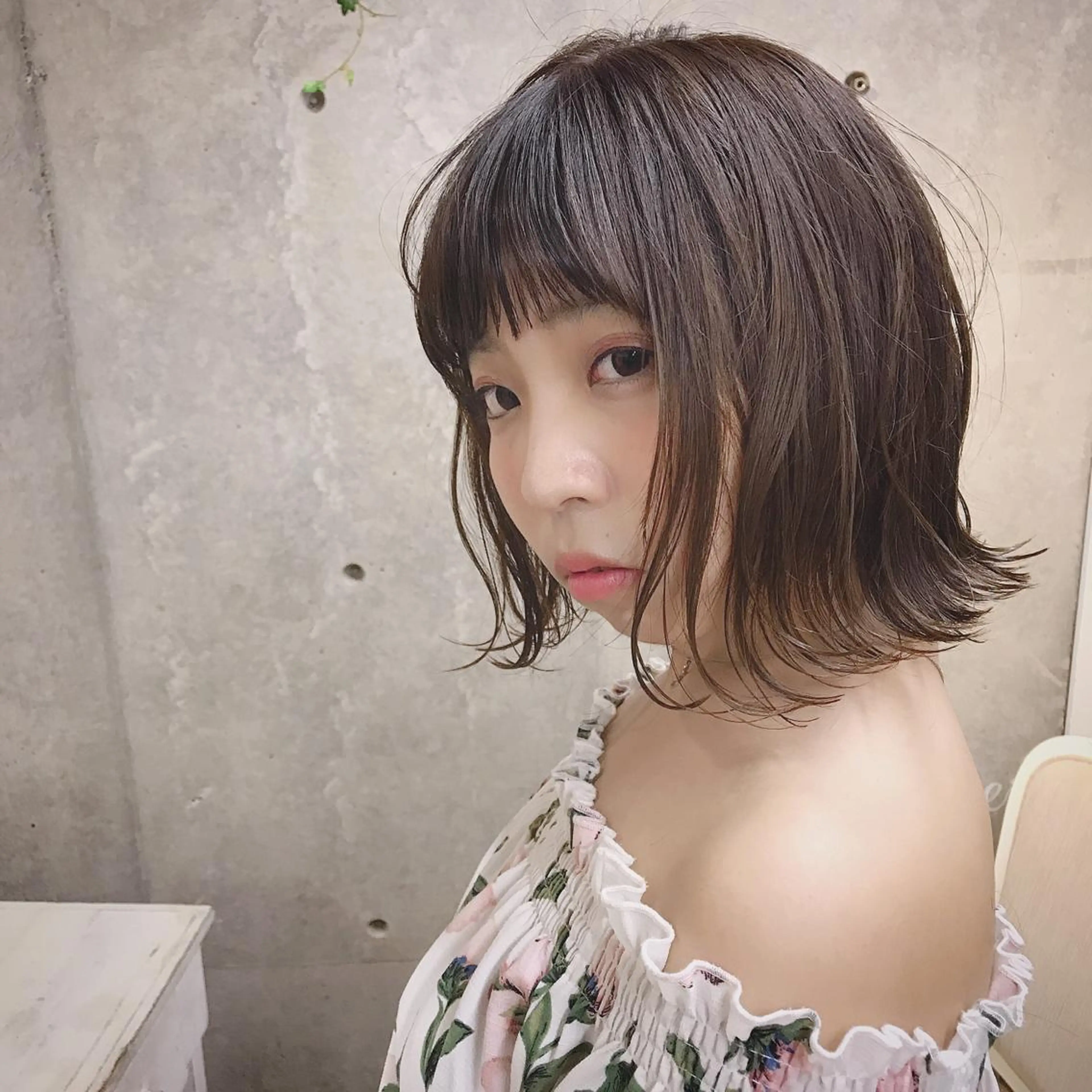 ミディアム カラー 及川 光のヘアスタイル