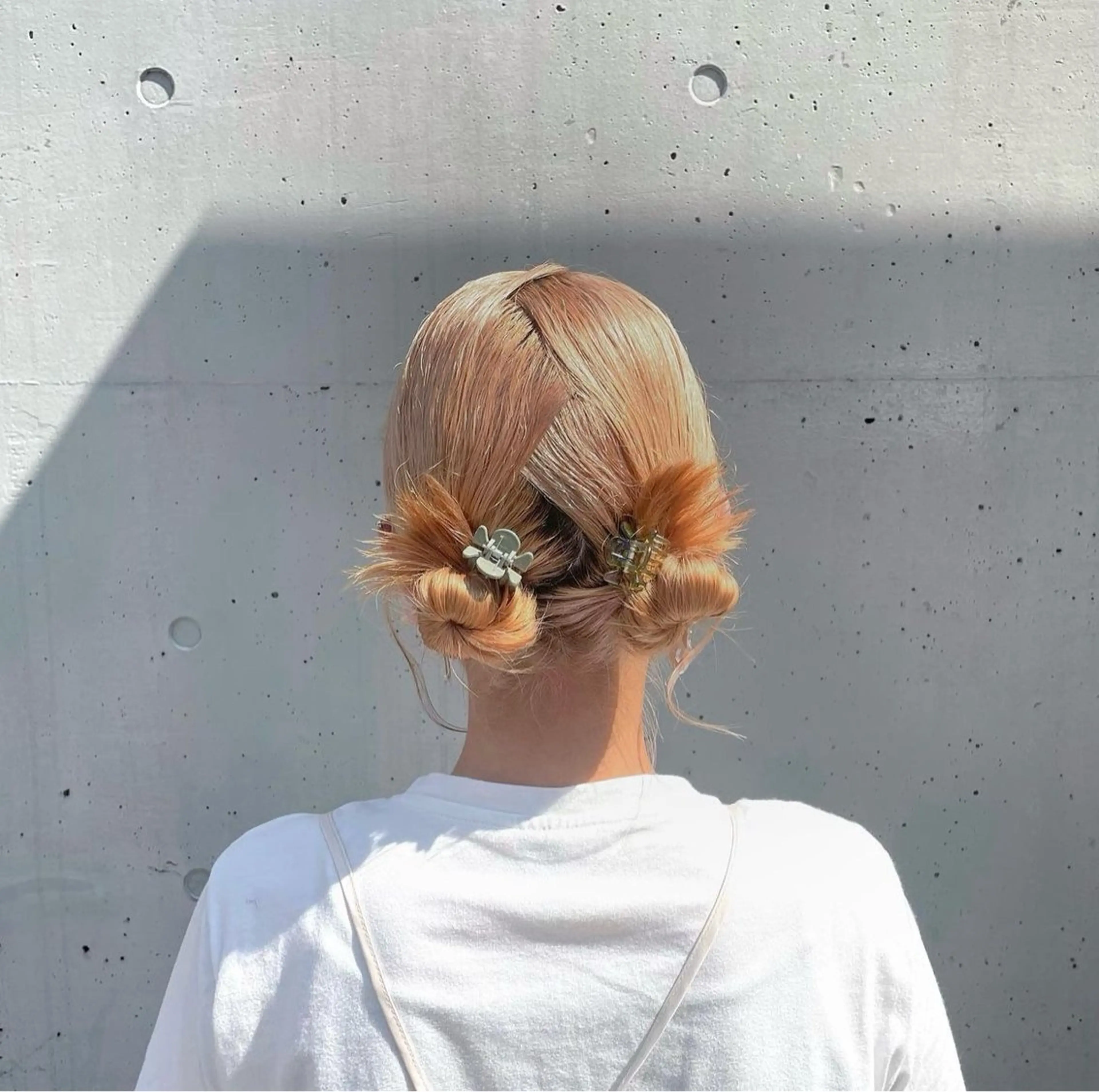 ミディアム カラー ベージュカラー オレンジ オレンジベージュ ボブレイヤー/ ブリーチ/miyuuのヘアスタイル