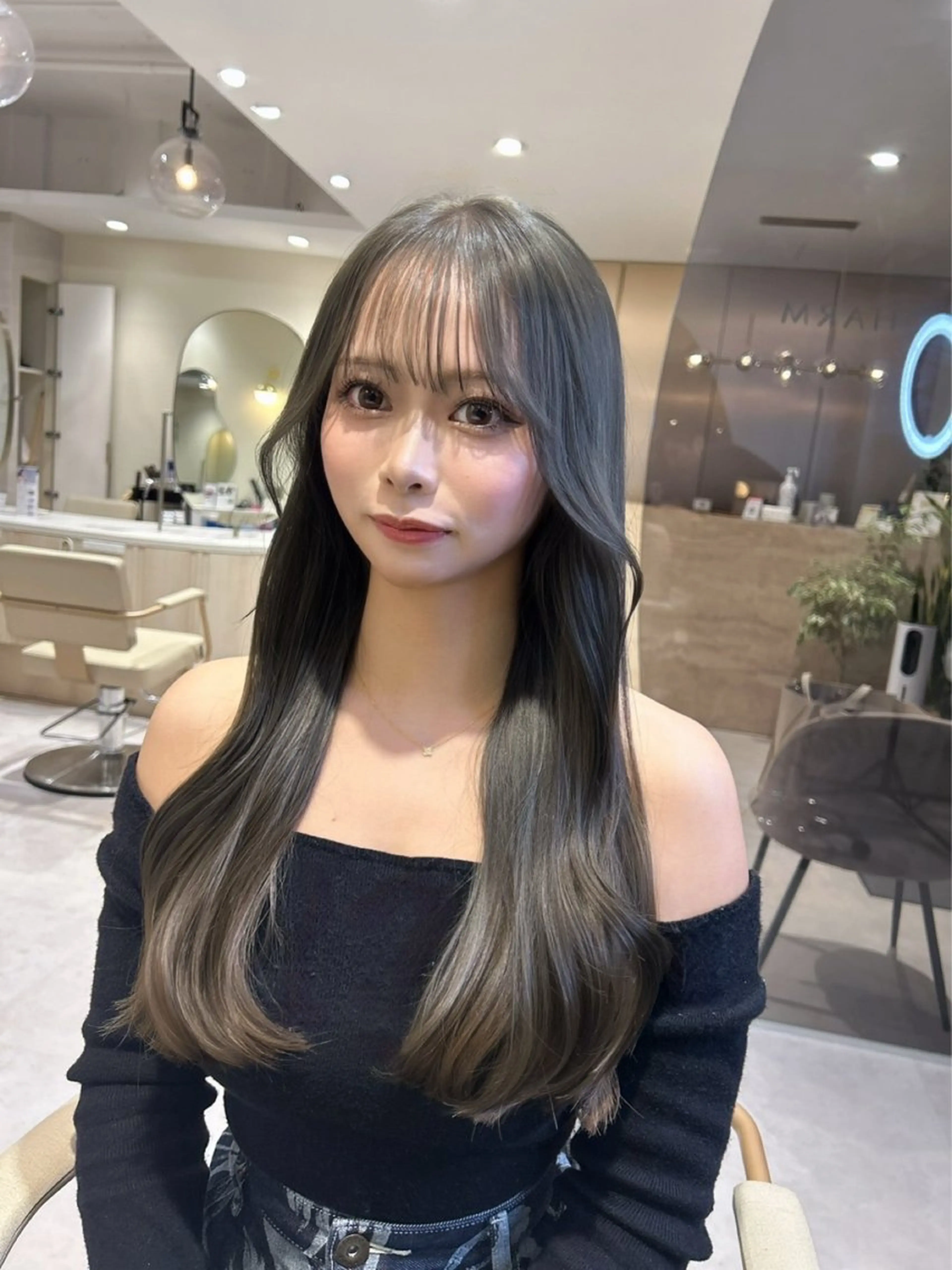 ロング カラー ブリーチ ダブルカラー グレージュ ブリーチなしカラー オリーブグレージュ カット ヘアカラー 透明感カラー🌿 グレージュ🐺陽介のヘアスタイル