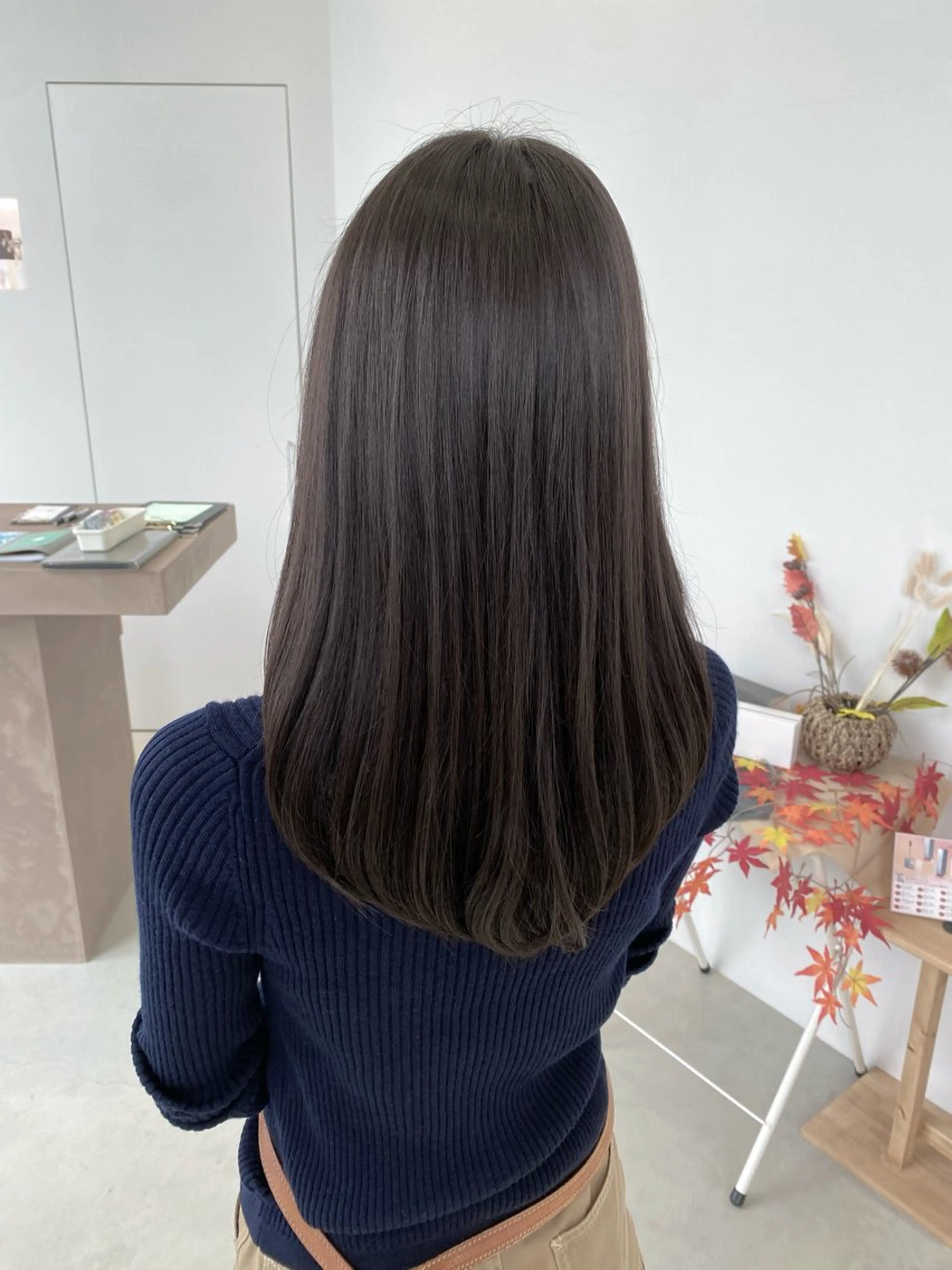 セミロング カラー グレージュ トリートメント 川合 勇気のヘアスタイル