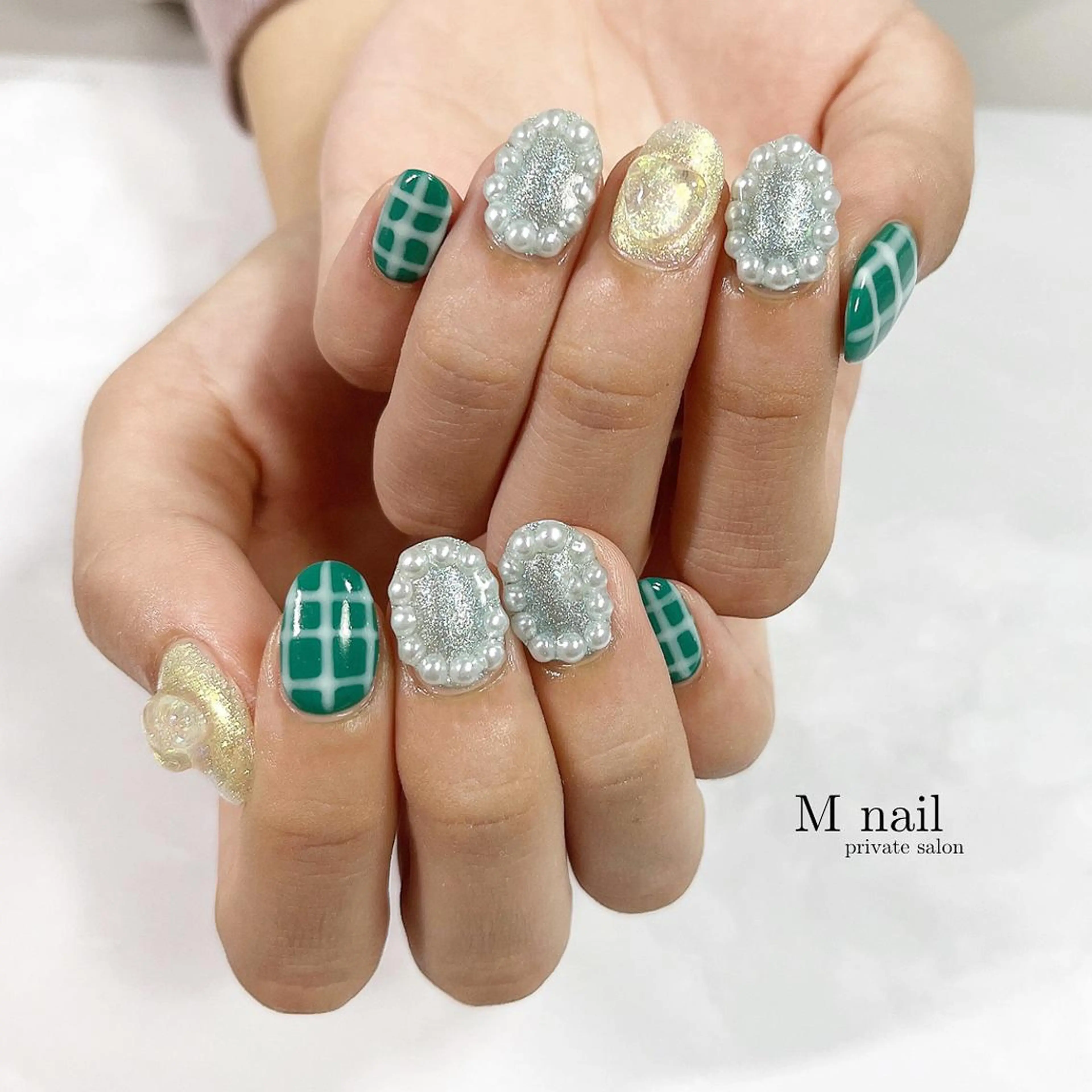 ネイル ハンドネイル M nailのネイルデザイン