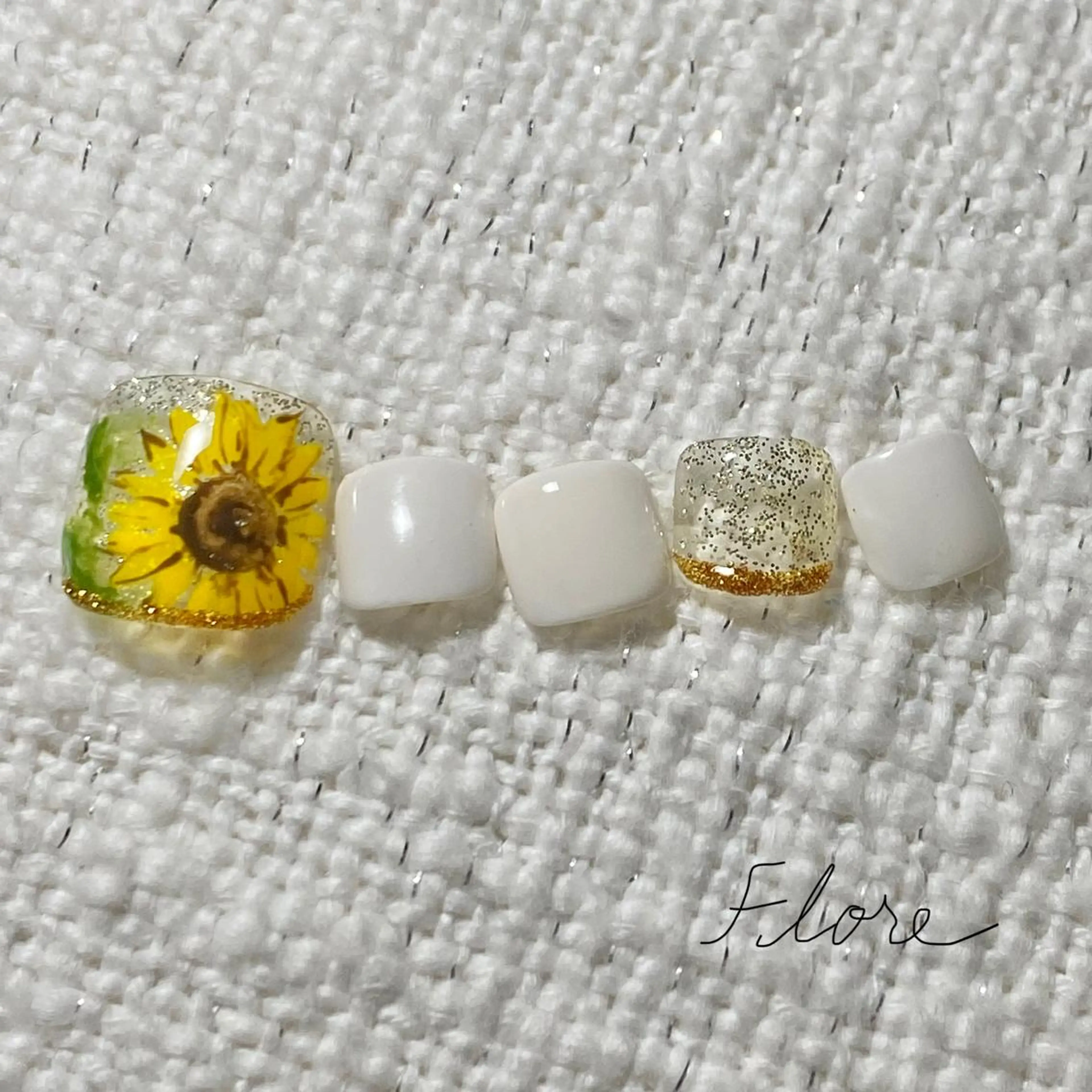 ネイル Flore (フロール)の眉毛・アイブロウイメージ