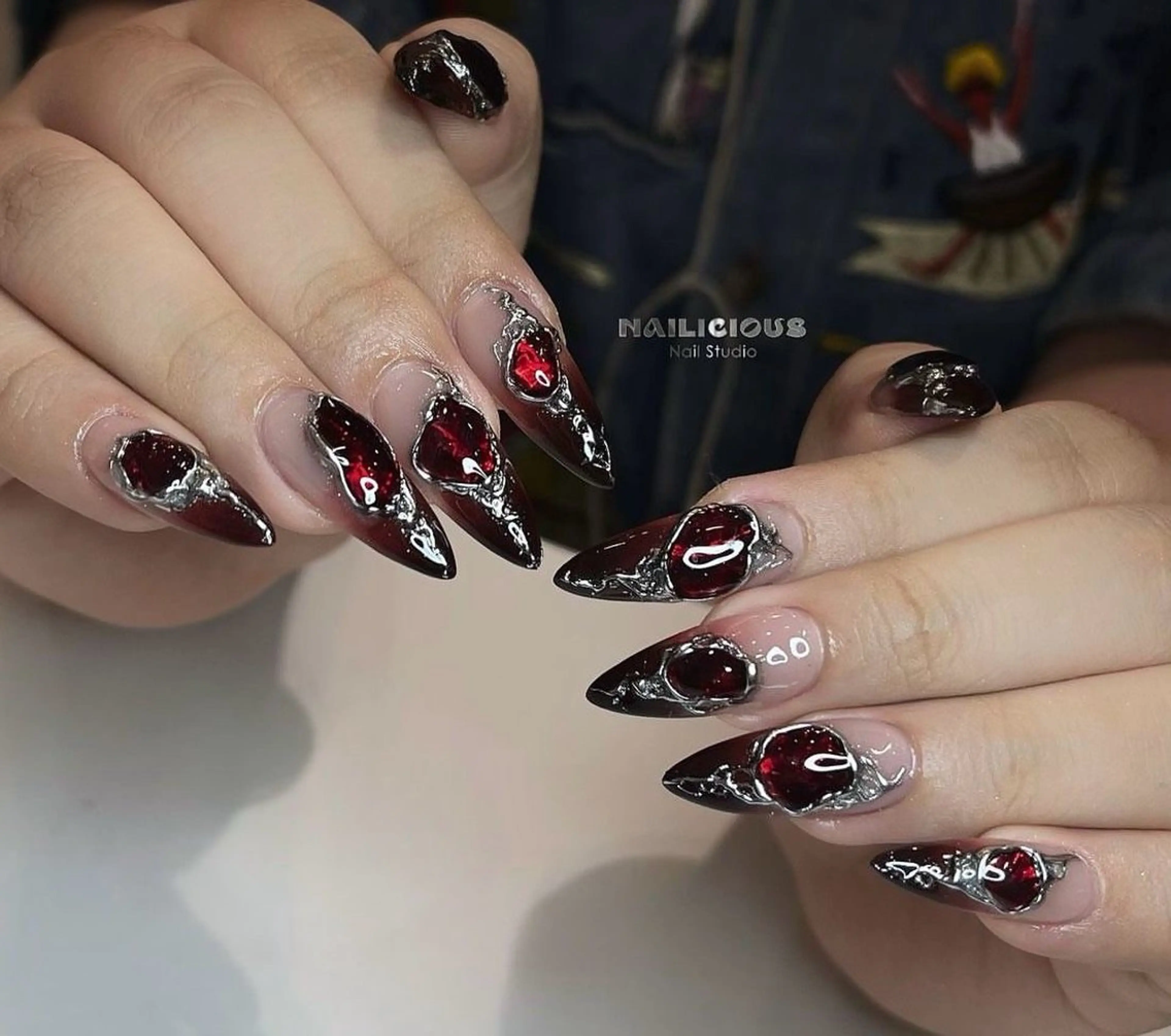 ネイル Queen Nail 柏店　クイーンネイルのネイルデザイン