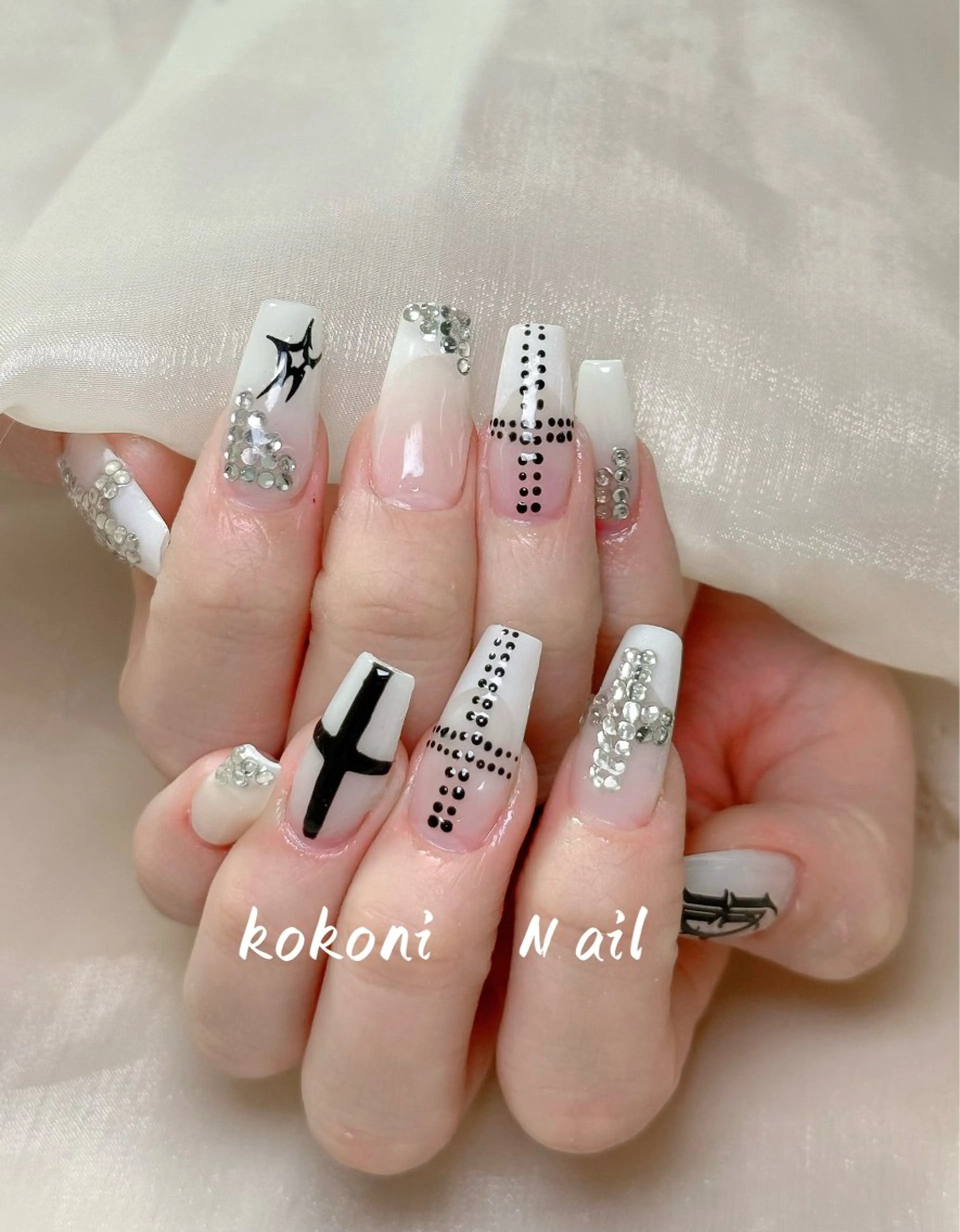 ネイル ハンドネイル 小雨 Nail Studio・168のネイルデザイン
