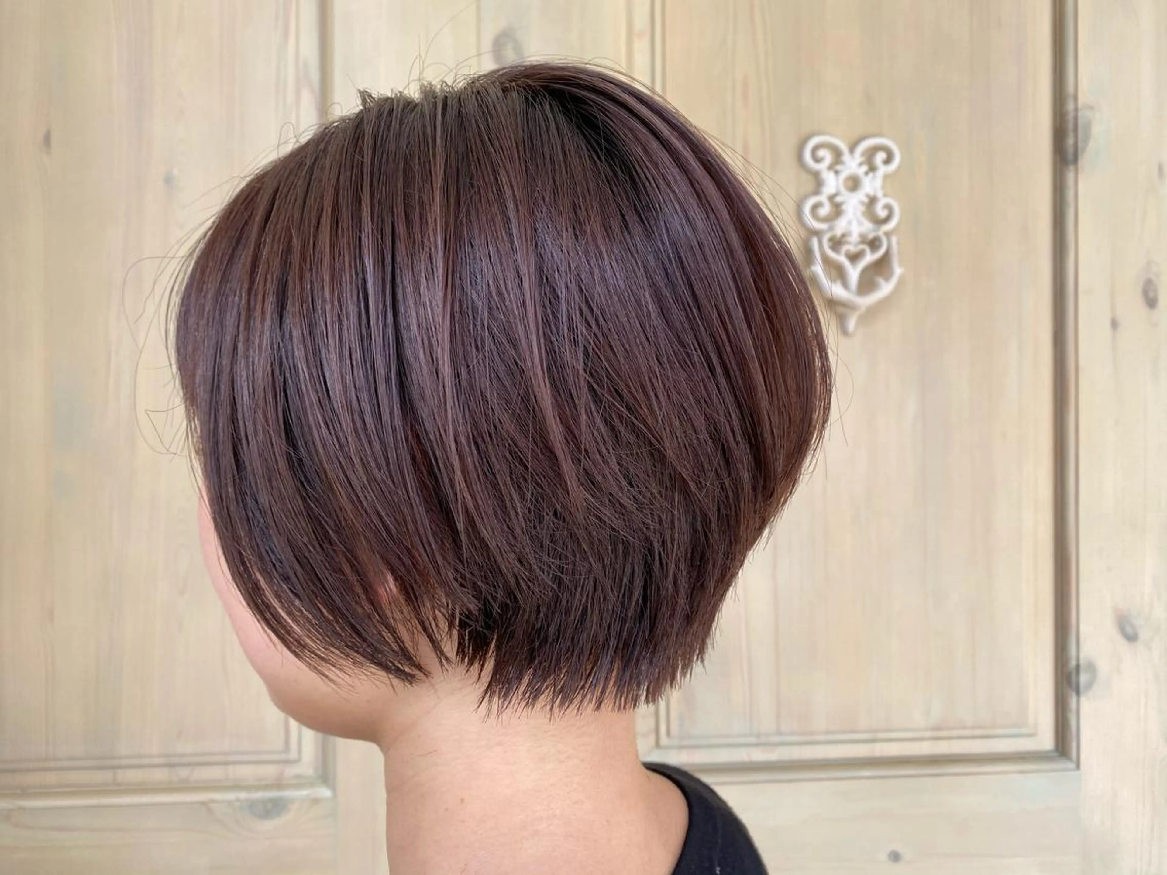 ショート カラー アッシュ ラベンダーカラー ラベンダーアッシュ レイヤーカット/ 根本瑠実のヘアスタイル
