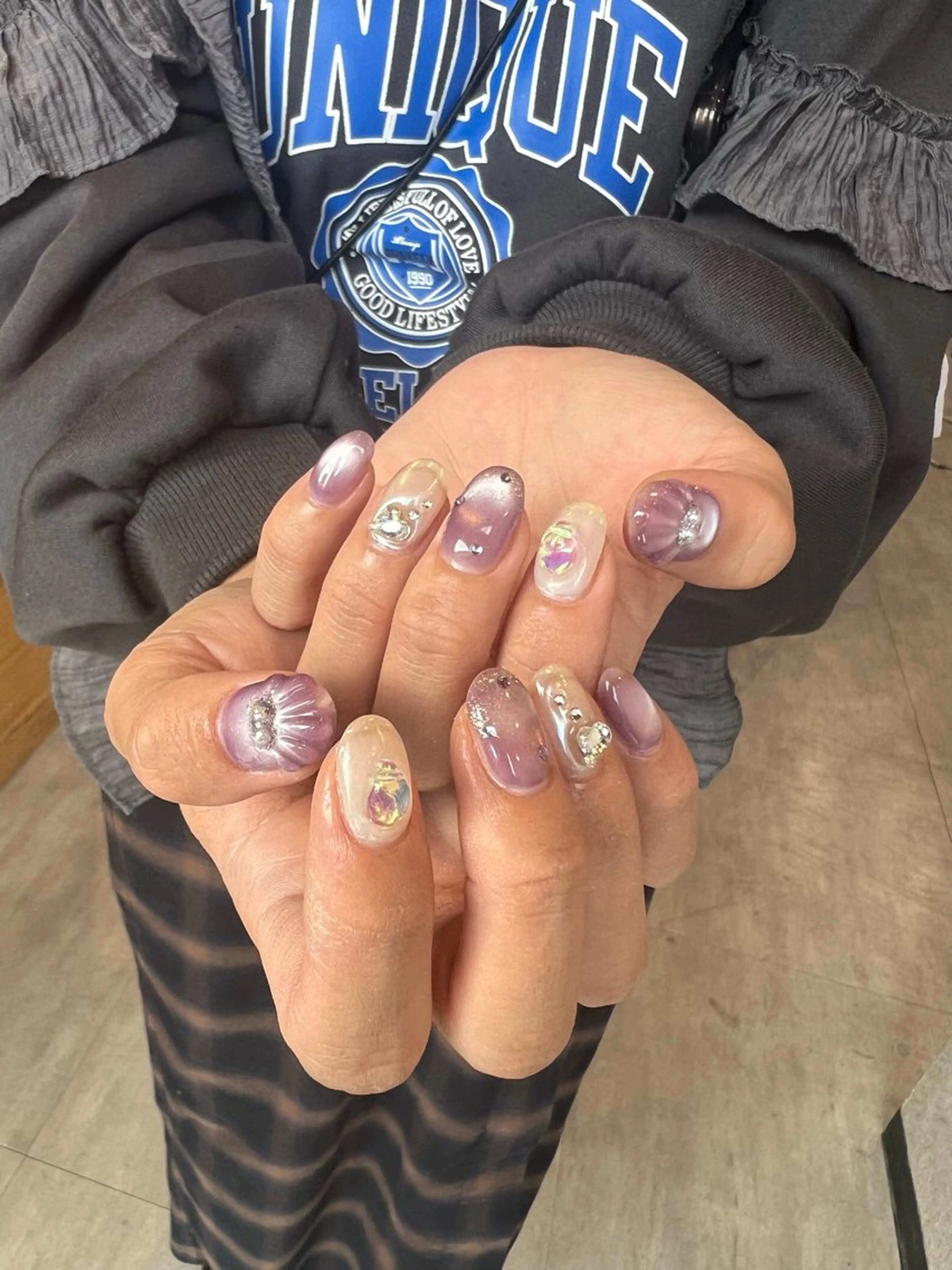 ネイル LACHIC NOZOMIのネイルデザイン