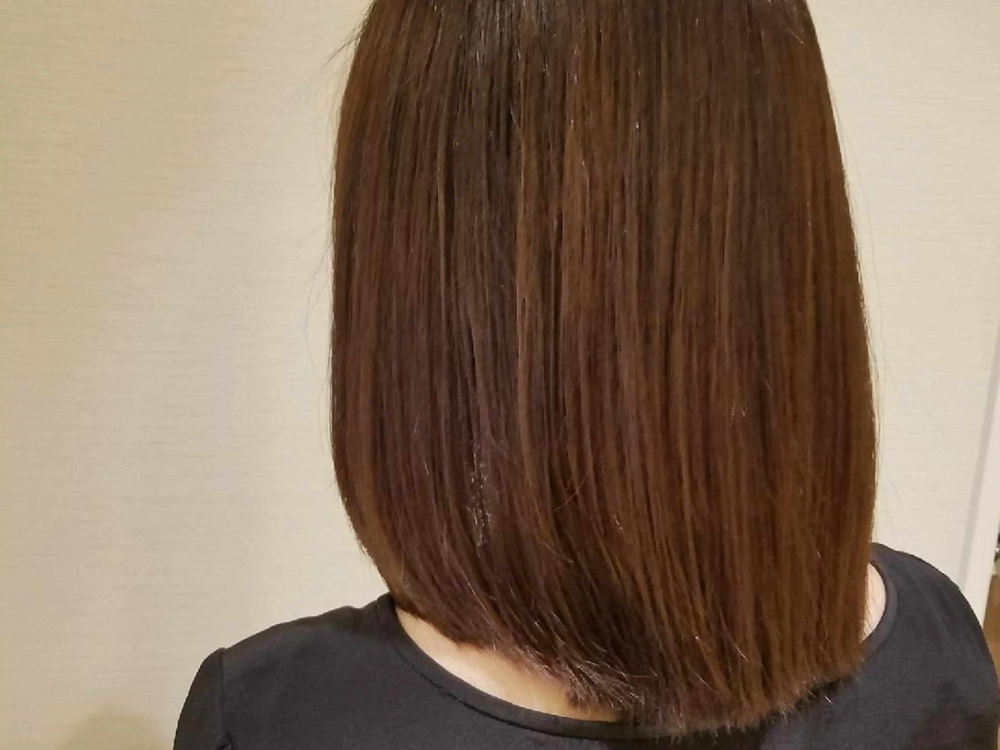 セミロング カット 縮毛矯正 トリートメント 村岡【店長】 【骨格矯正ショート】のヘアスタイル