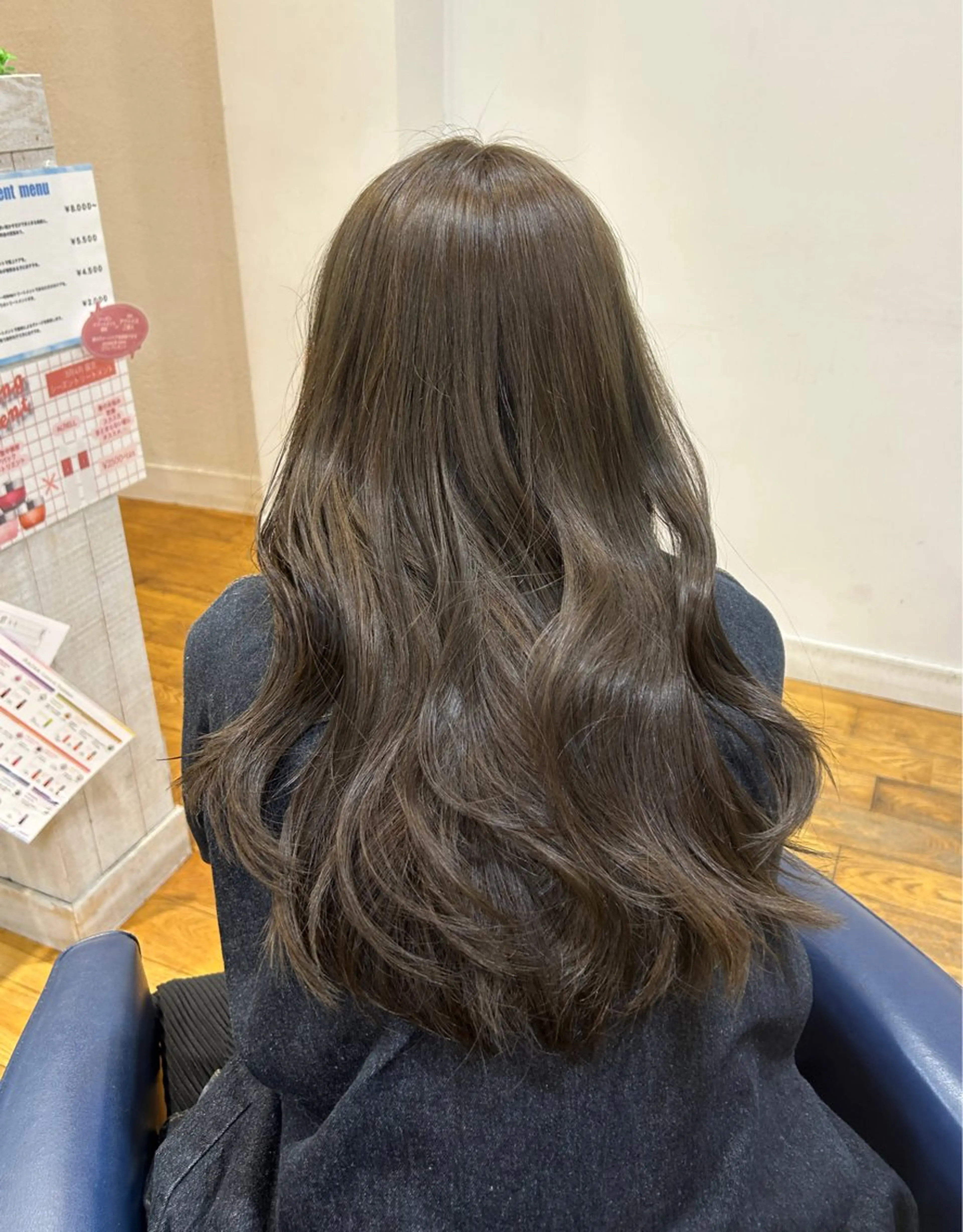 ロング 太田 絵麻のヘアスタイル