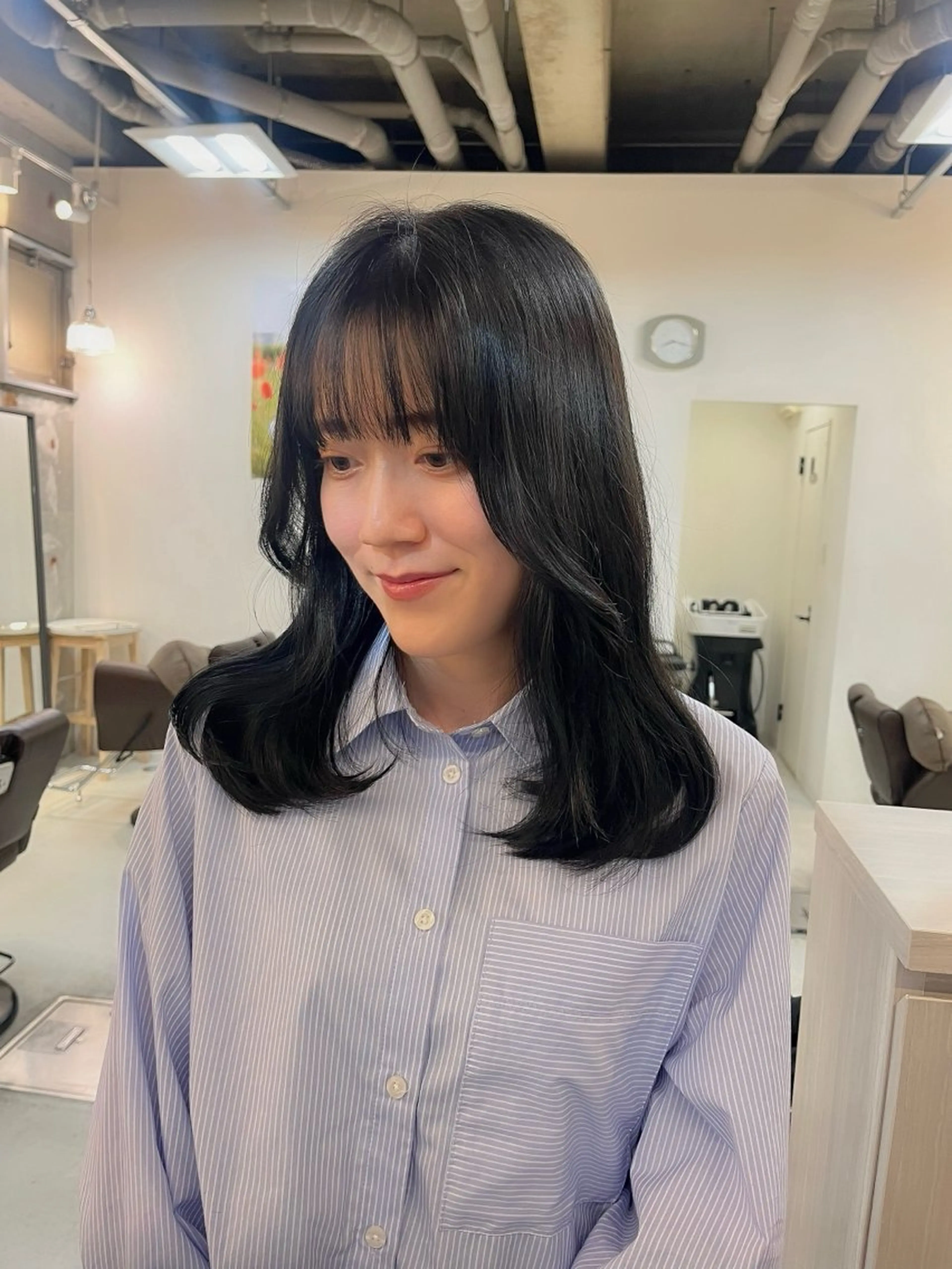 セミロング カット ヘアカラー トリートメント 狩野 くるみのヘアスタイル