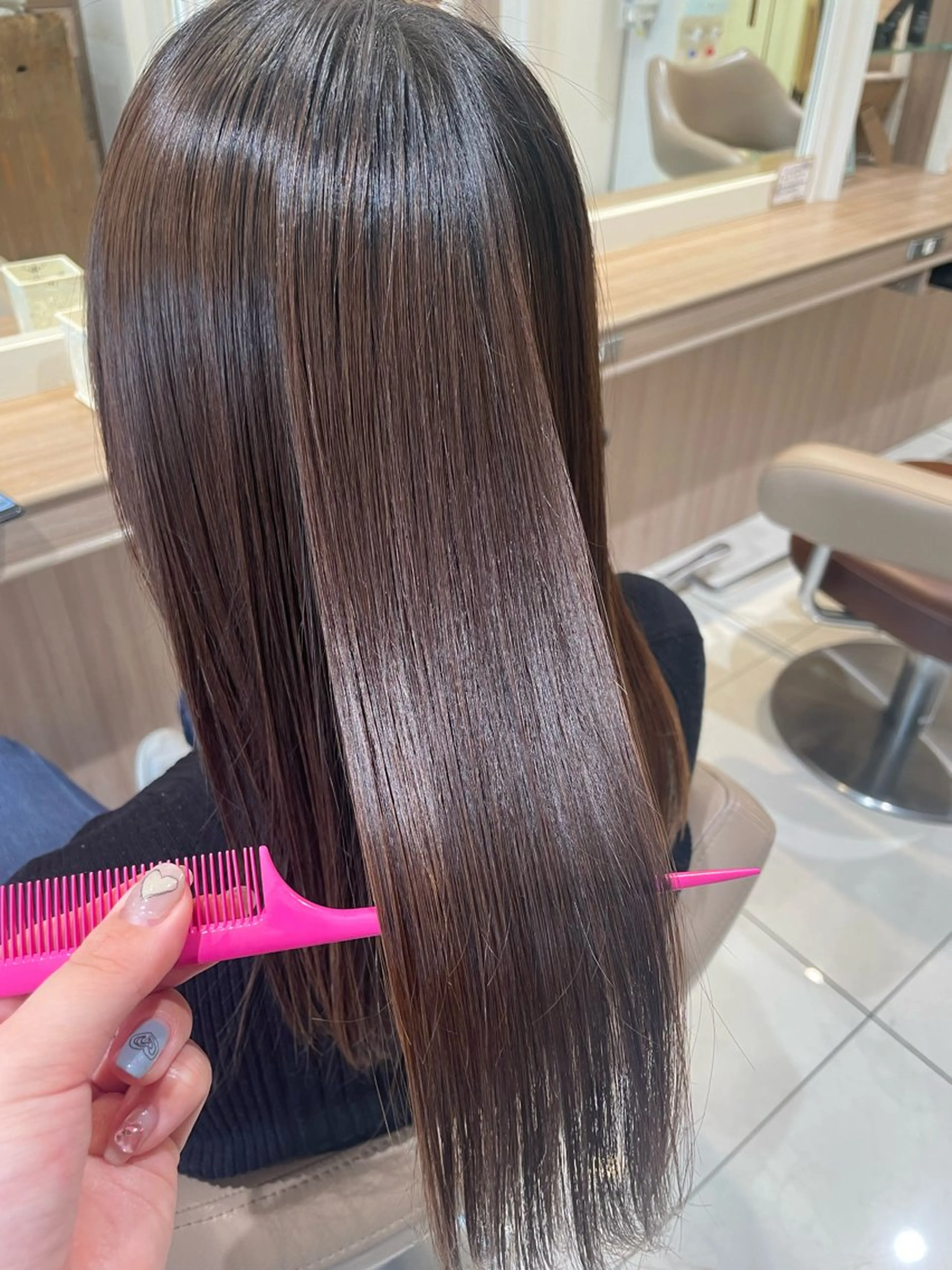 ミディアム パーマ カット 縮毛矯正 韓国ヘアメイク🎀/ 縮毛矯正✨山本媛香のヘアスタイル