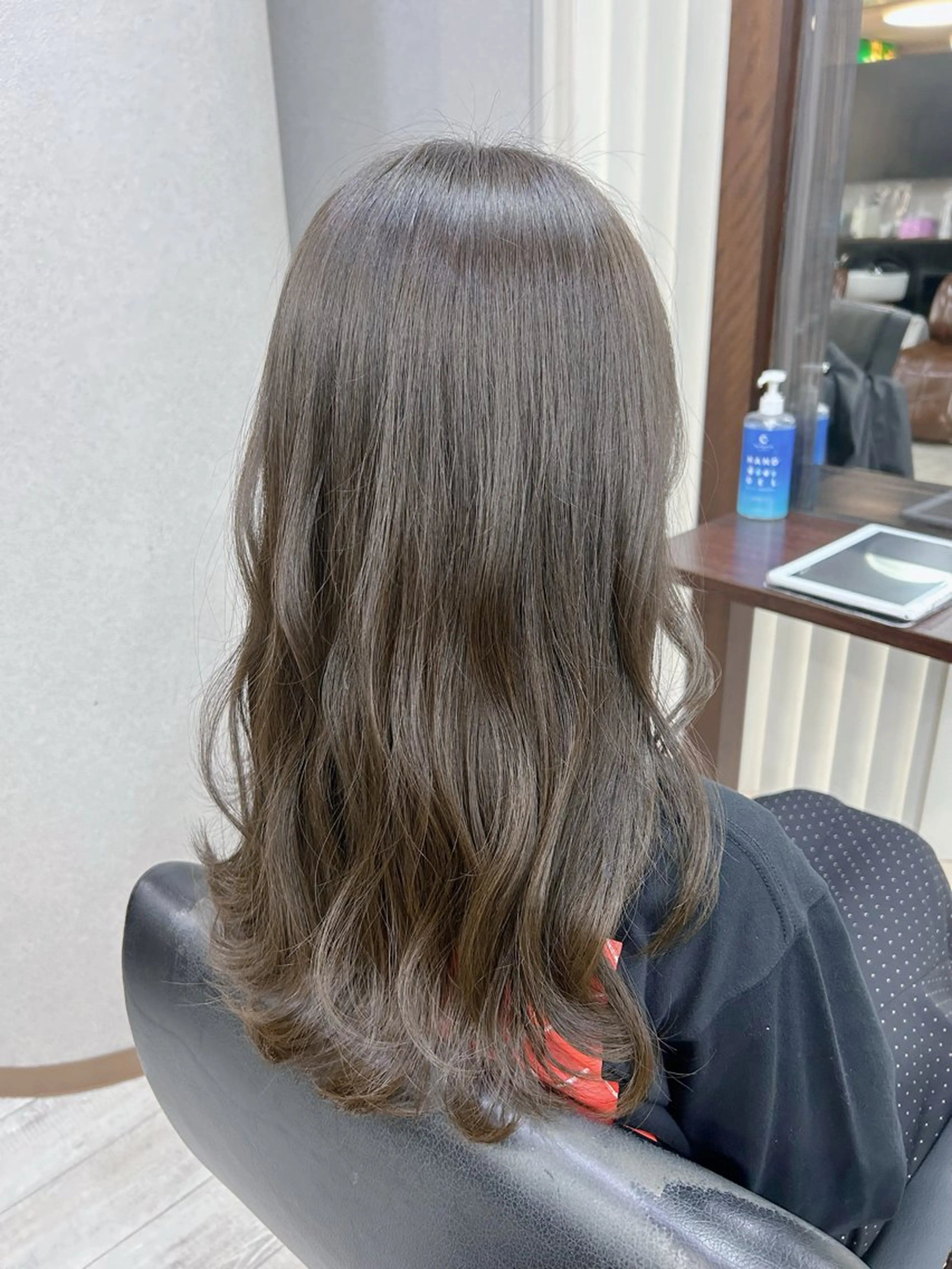 ロング カラー アッシュ アッシュグレー アッシュグレージュ グレージュ ＊横浜駅＊ 金子 誠也のヘアスタイル