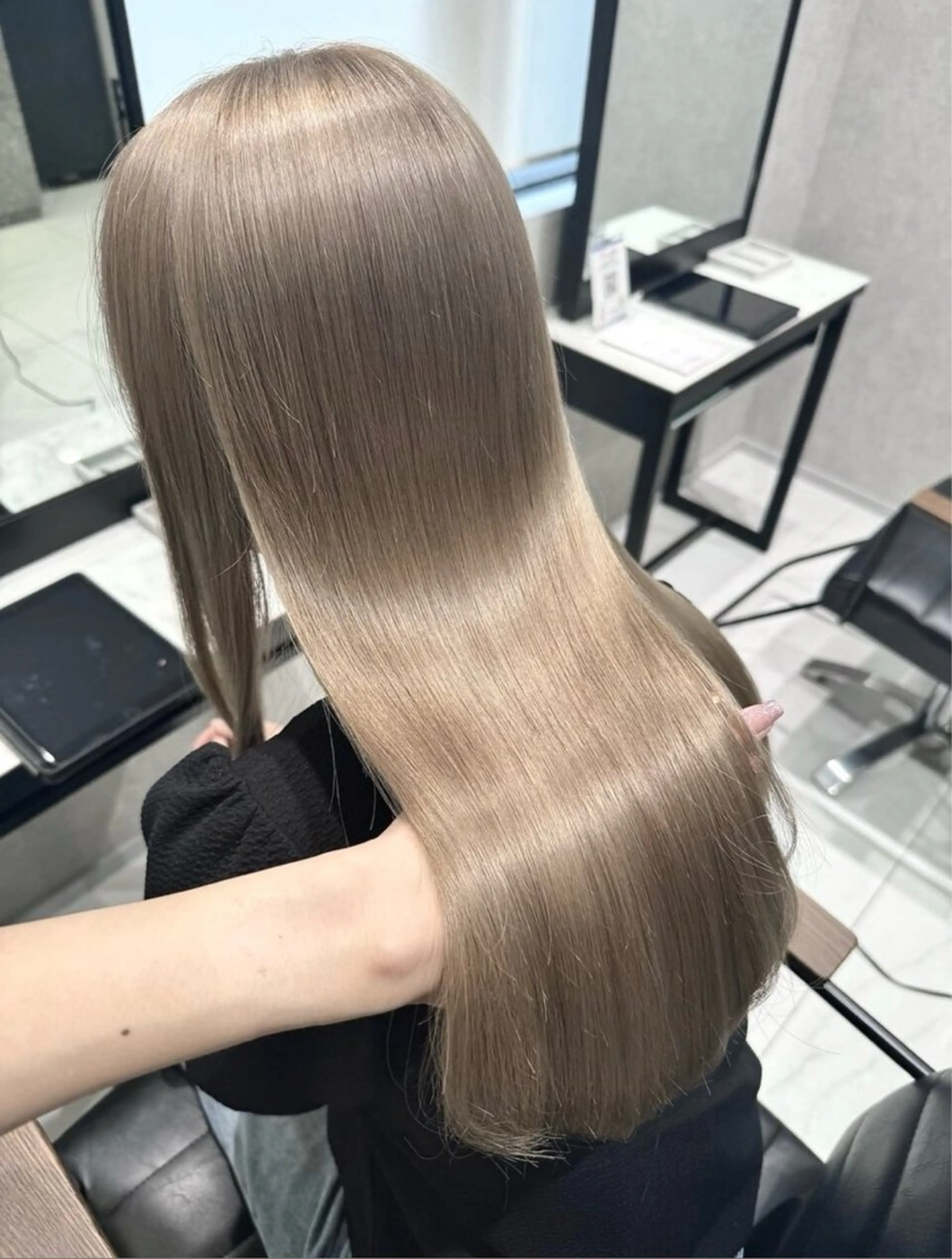 ロング ヘアカラー 艶カラー/髪質改善 サラサ💟のヘアスタイル