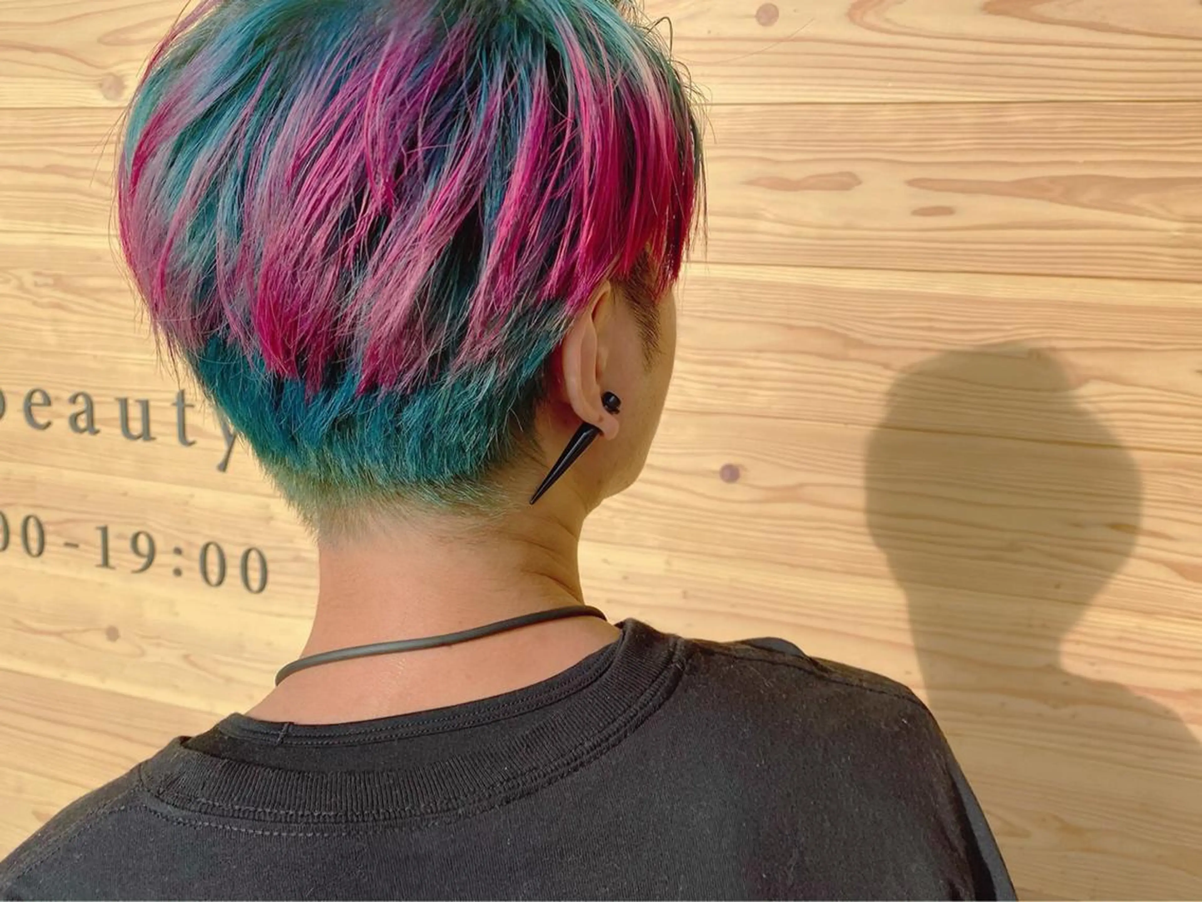 カラー メンズ 舩坂 友賀のヘアスタイル